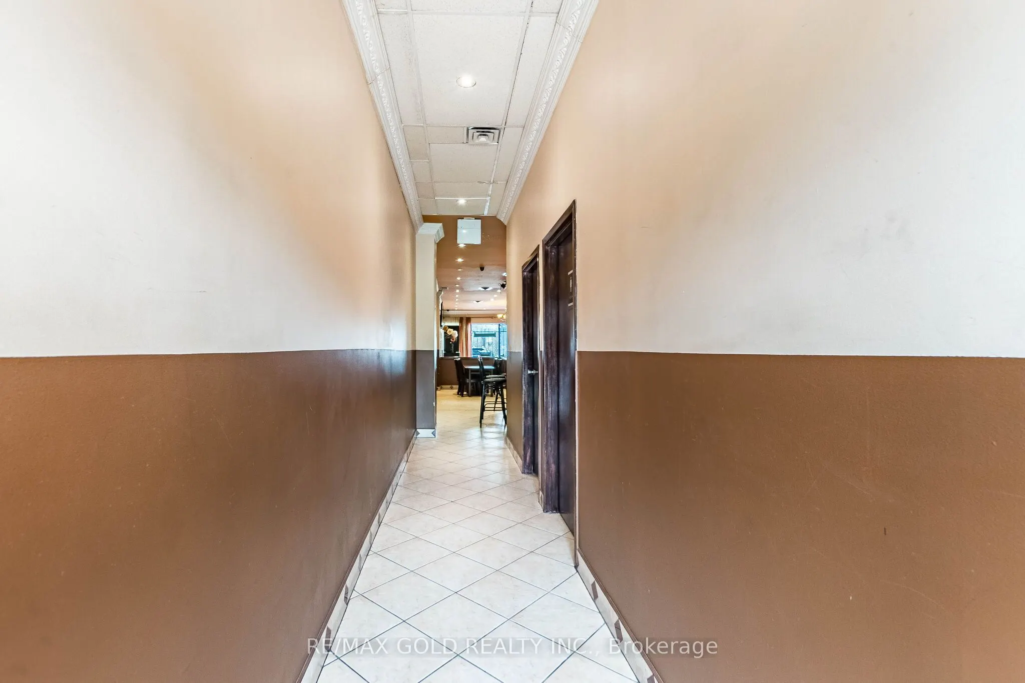 7125 Goreway Dr Drive #105