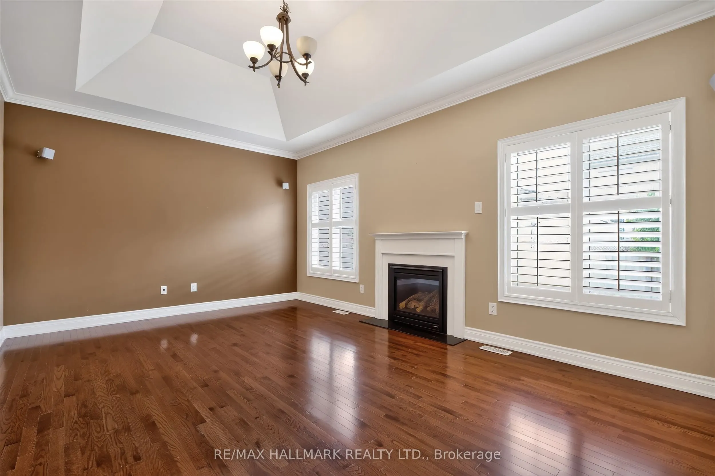 99 Royal West Drive