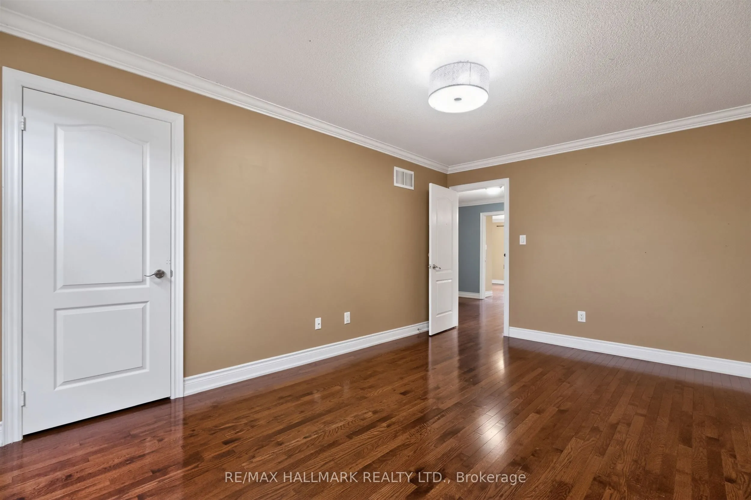99 Royal West Drive