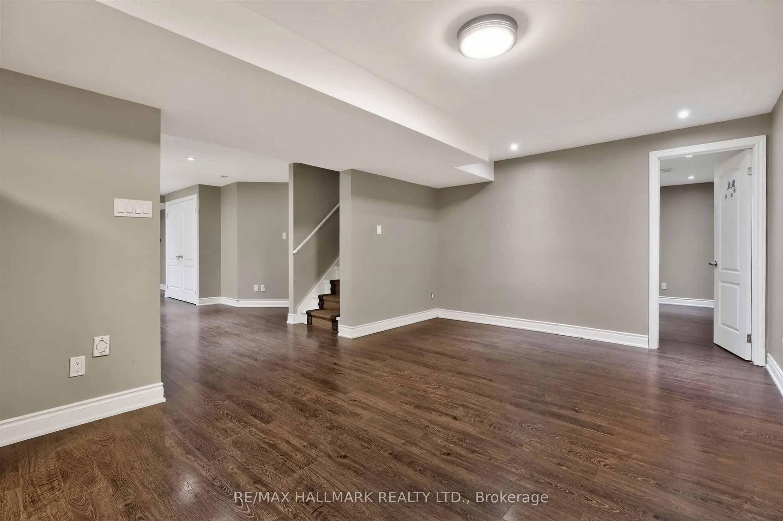99 Royal West Drive