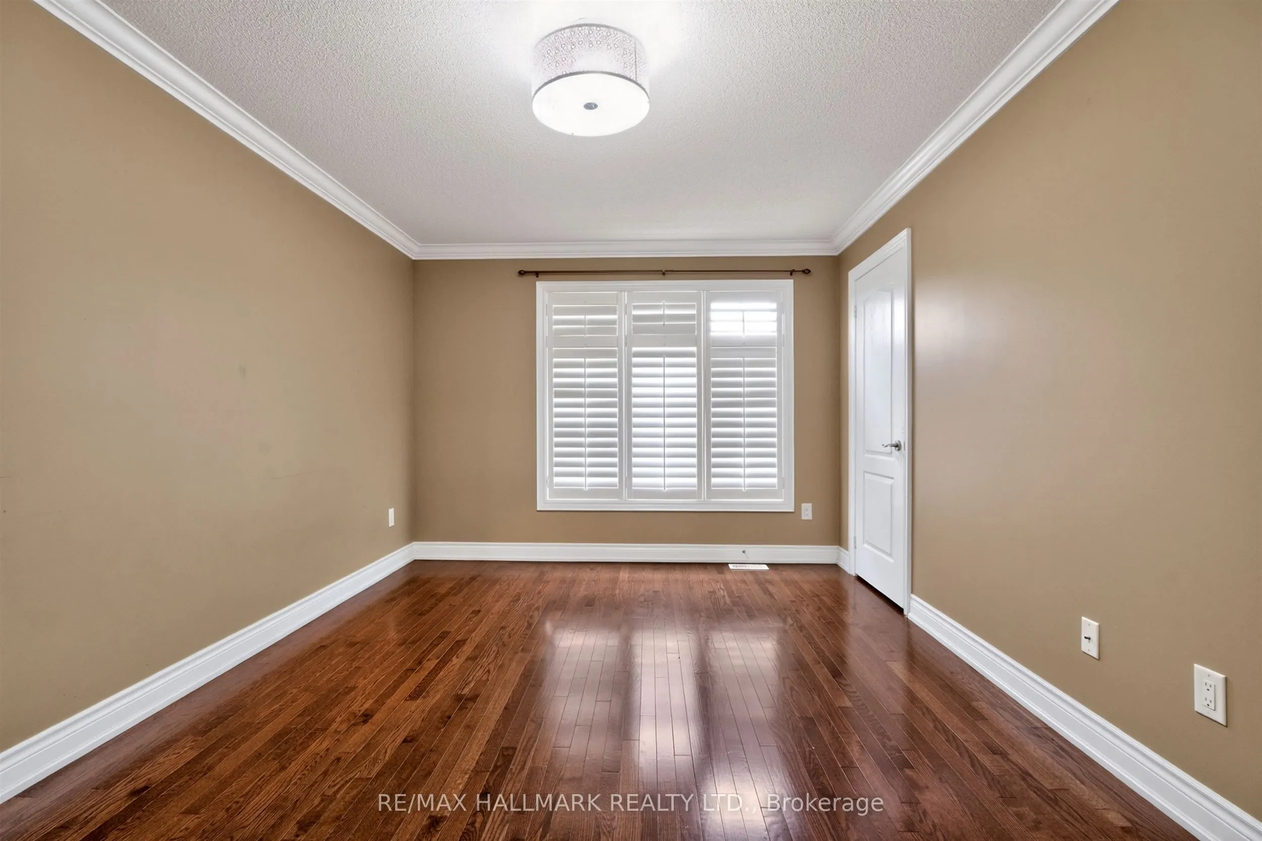 99 Royal West Drive