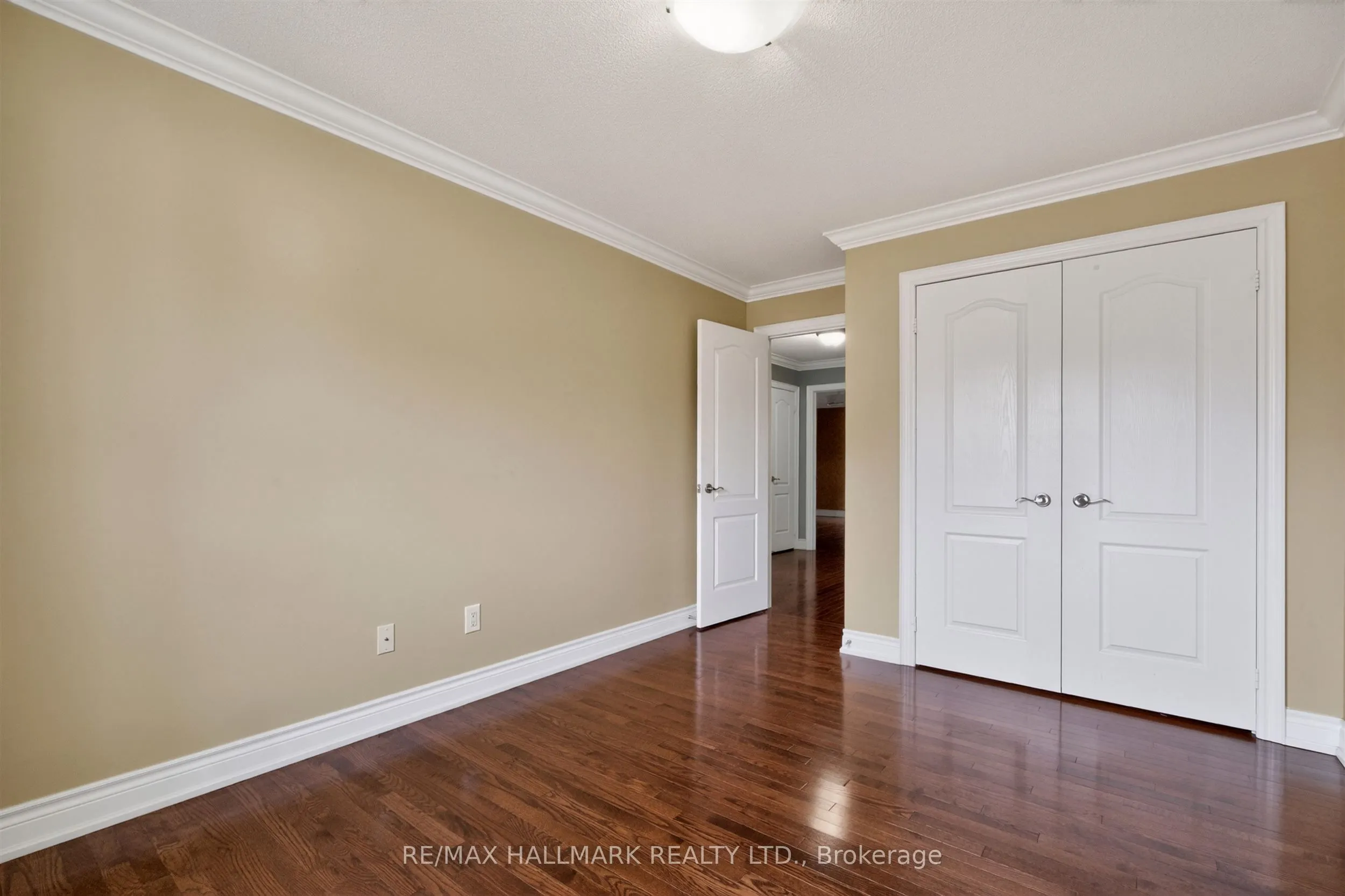99 Royal West Drive