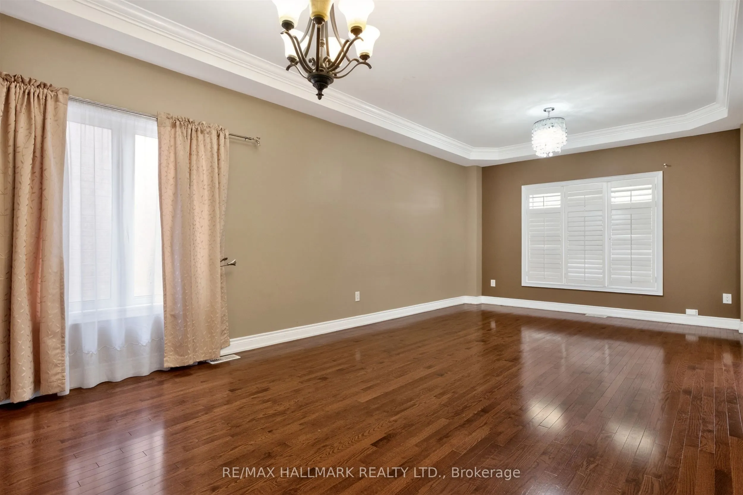 99 Royal West Drive