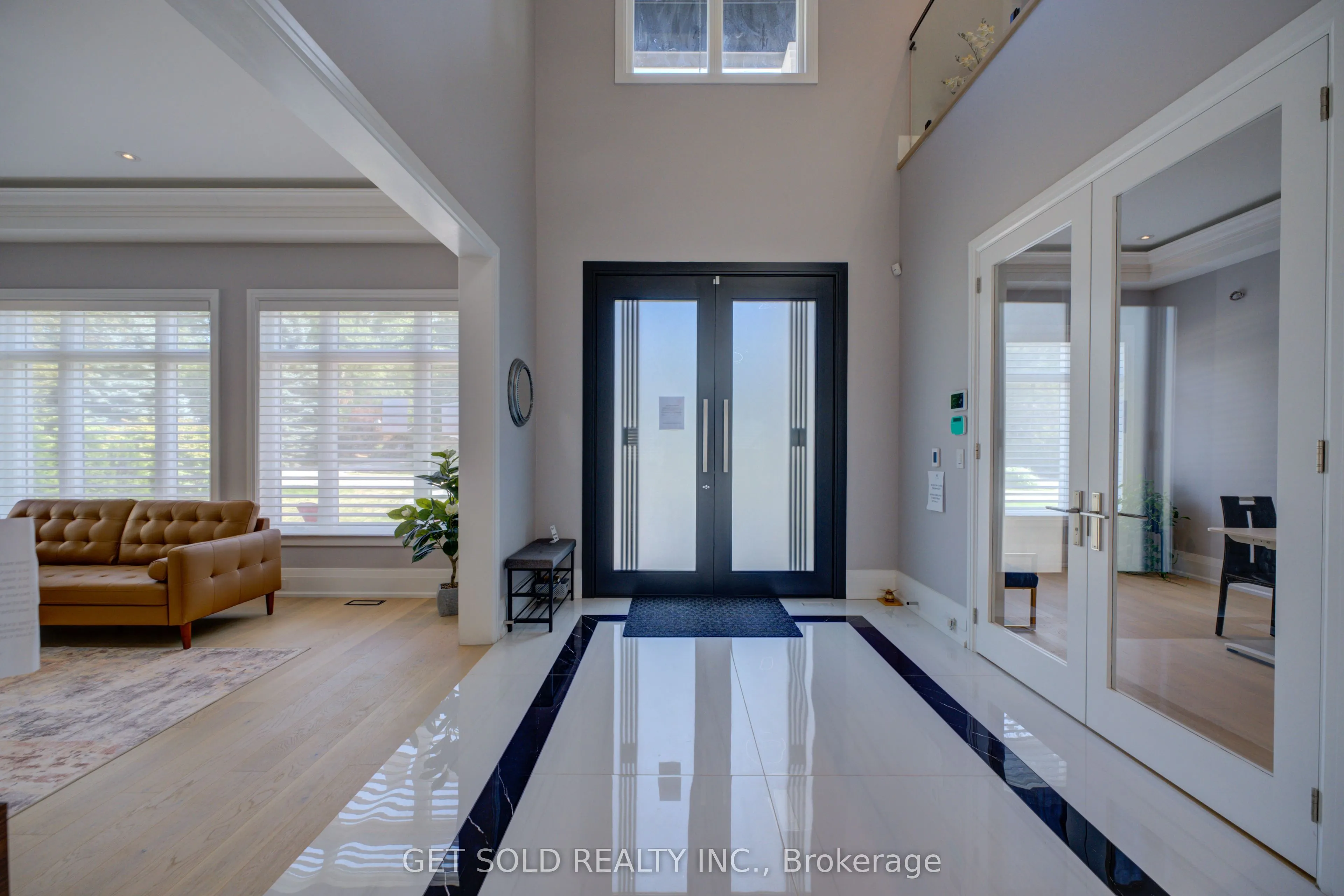 150 Wolfdale Avenue
