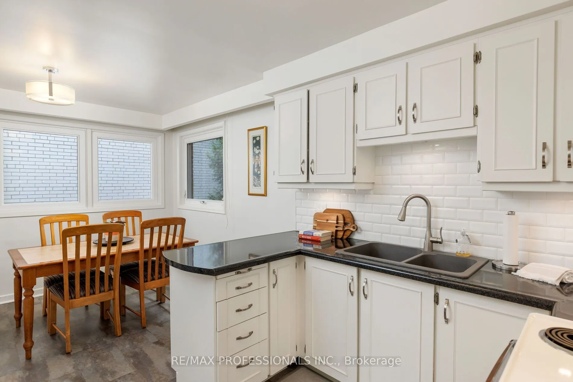 36 Thicket Road