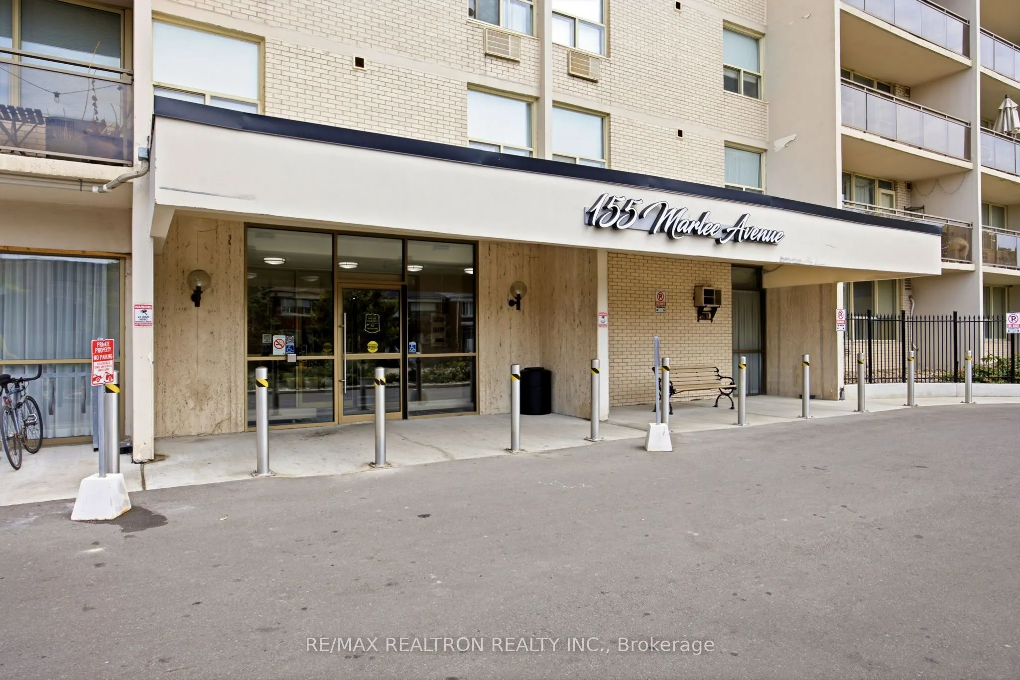 155 Marlee Avenue #909