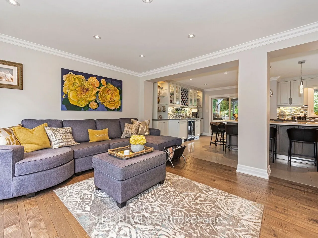 493 Tipperton Crescent