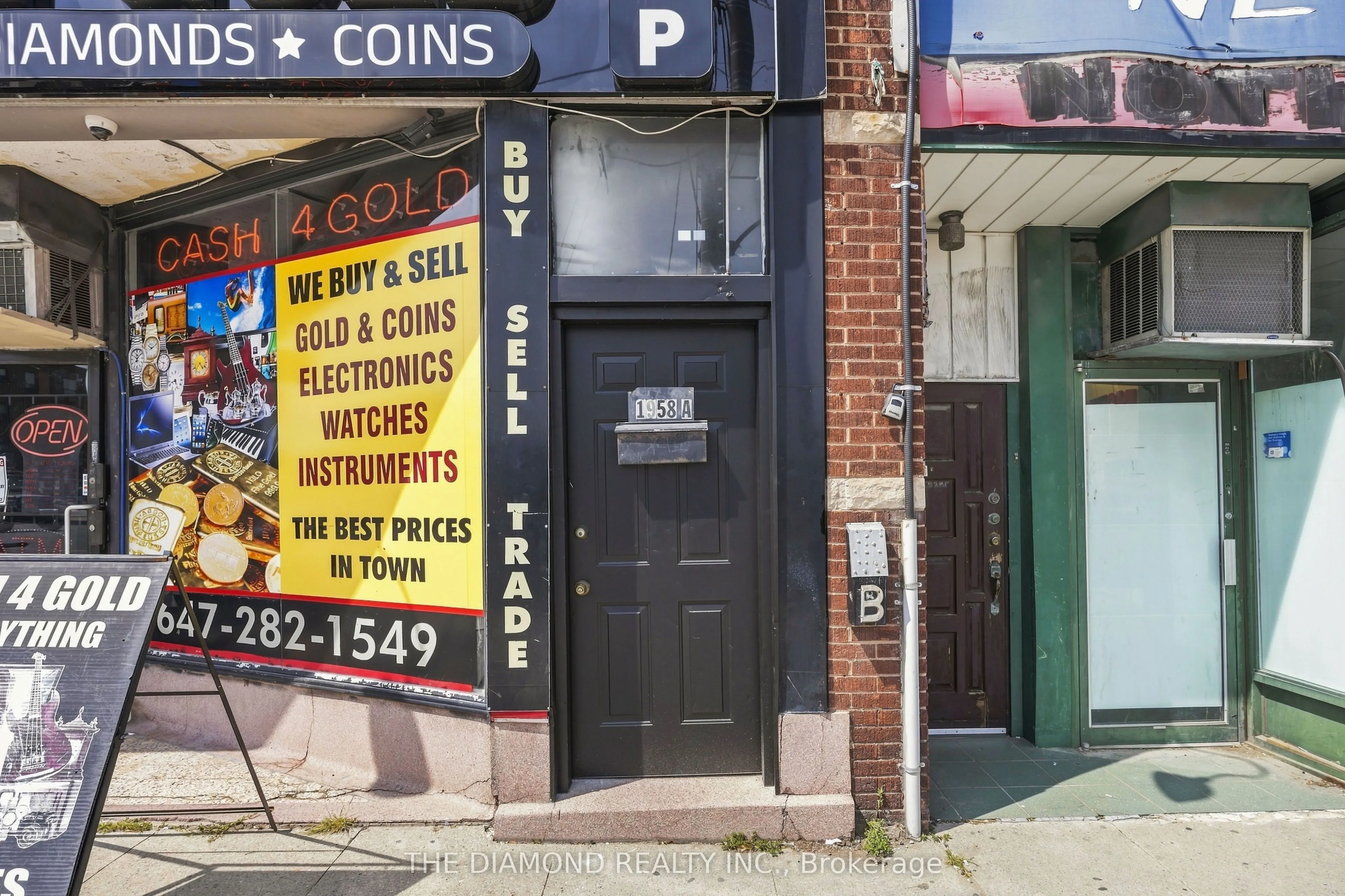 1958A Eglinton Avenue W