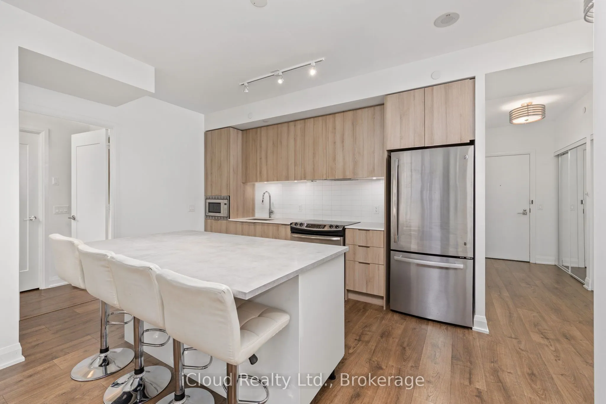 110 Marine Parade Drive #810