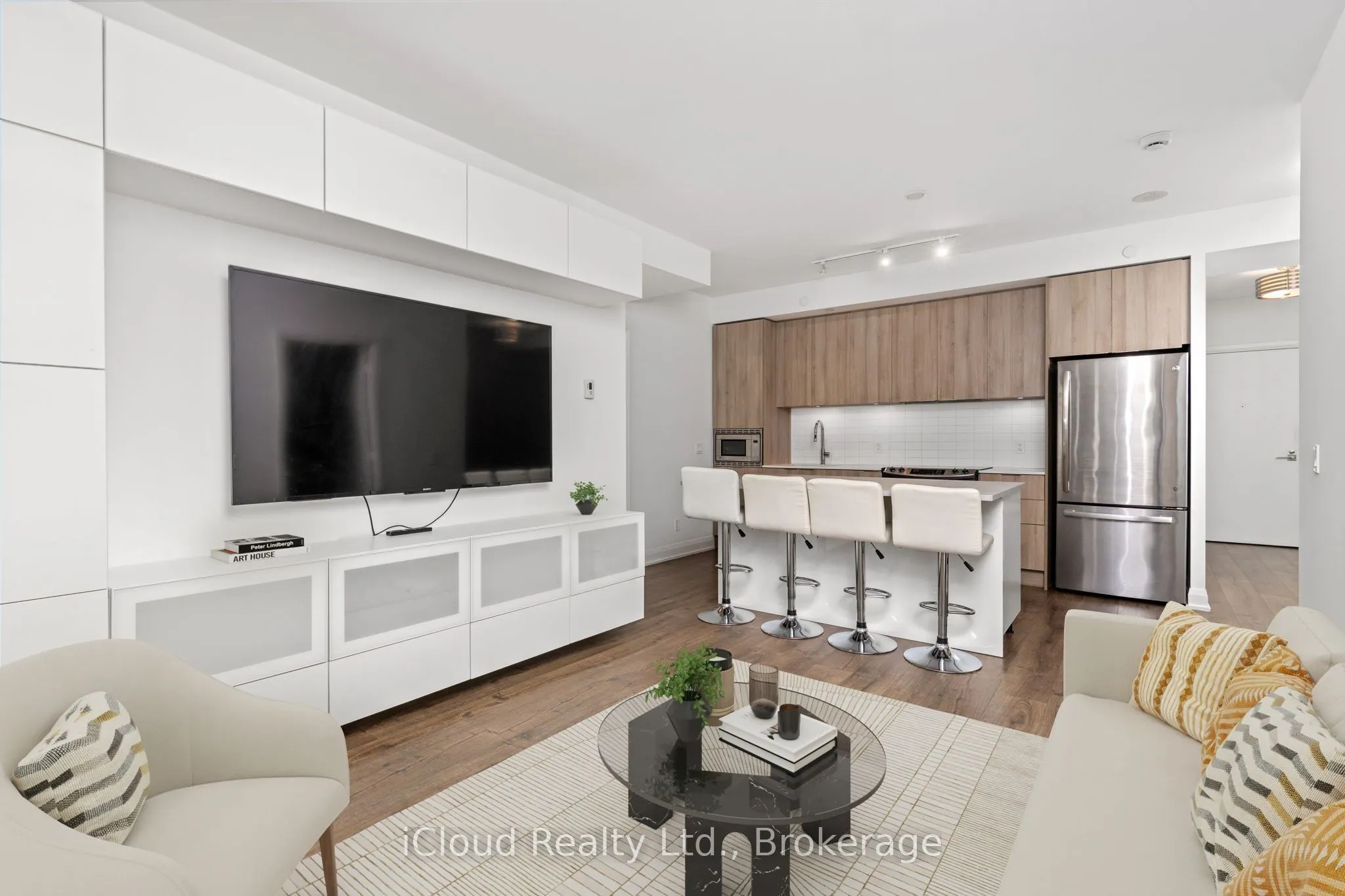 110 Marine Parade Drive #810