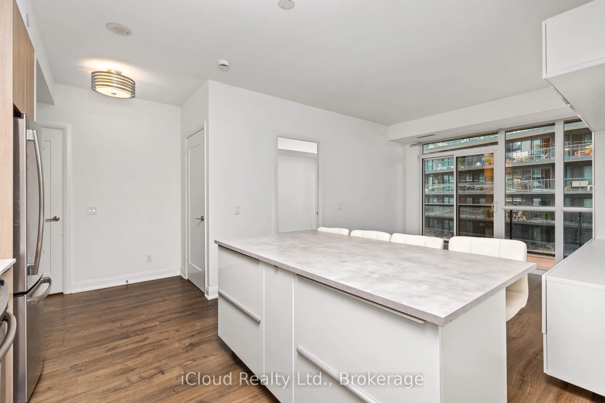 110 Marine Parade Drive #810