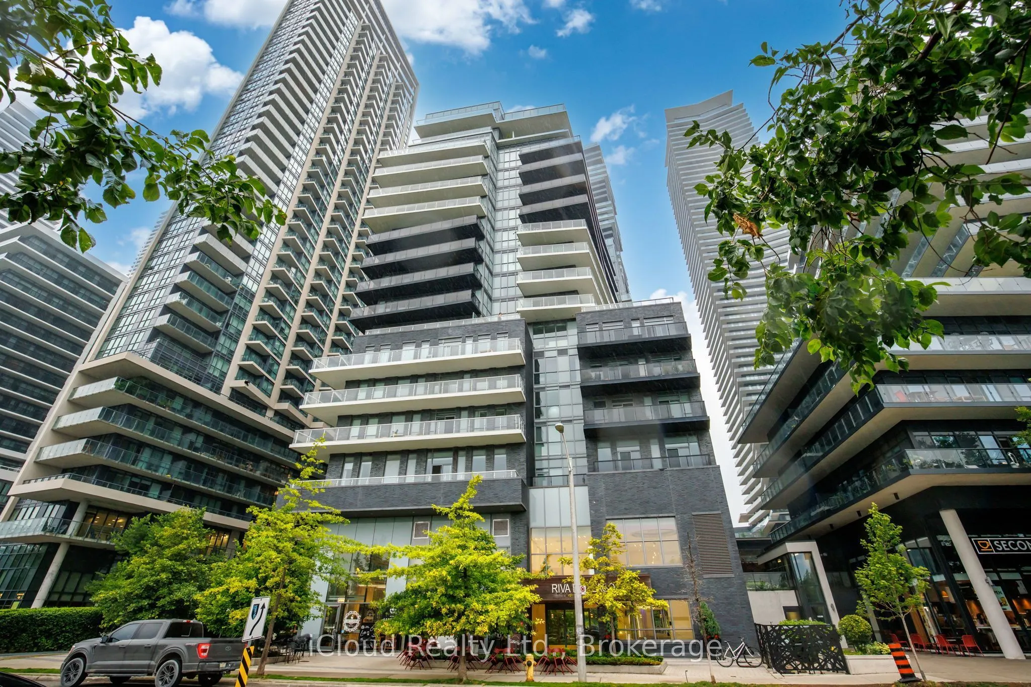 110 Marine Parade Drive #810