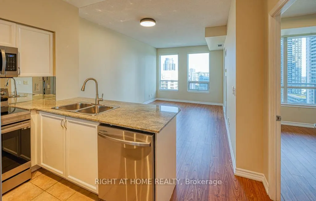 388 Prince Of Wales Drive #1711