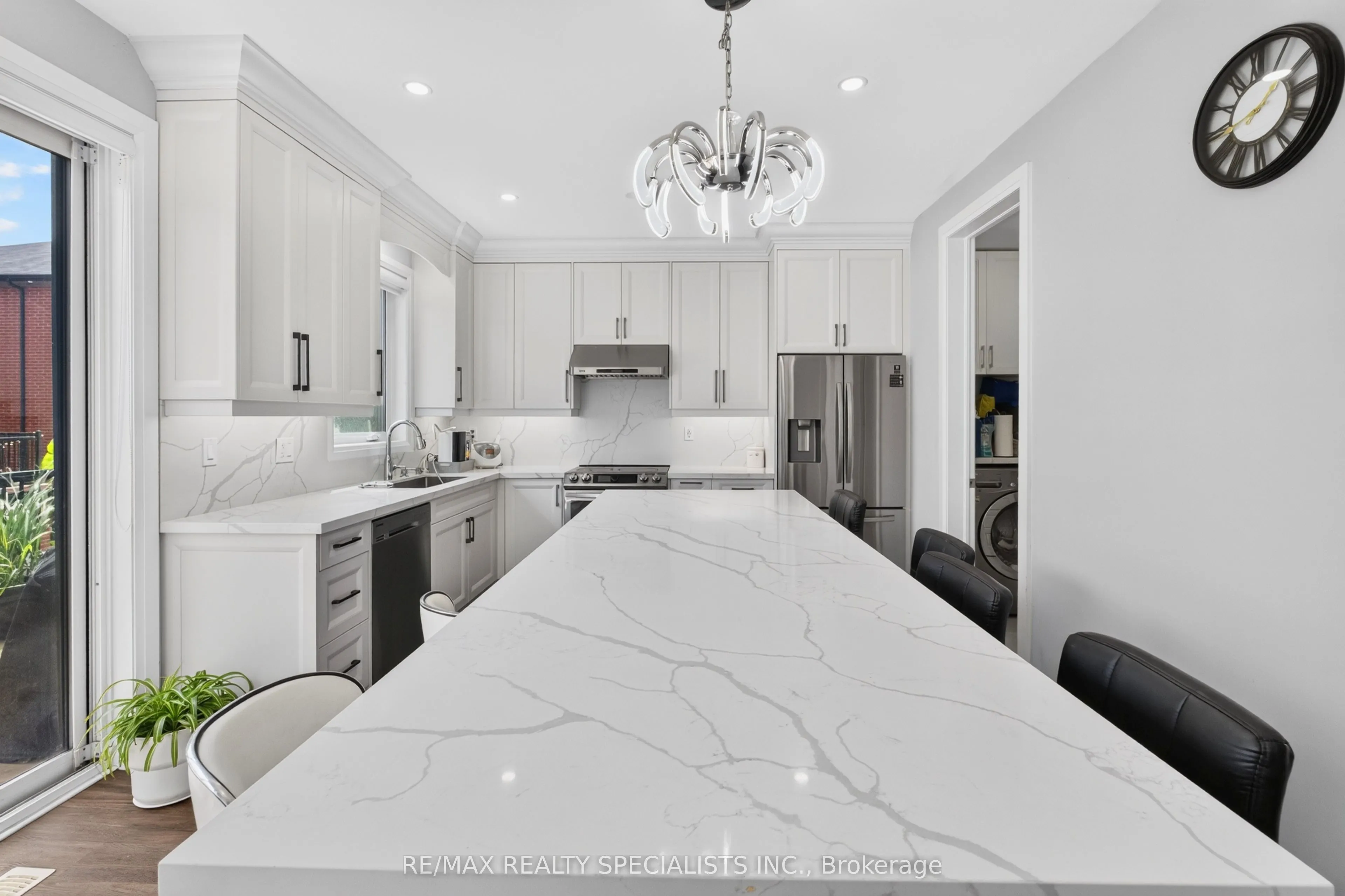 975 Whitlock Avenue #20