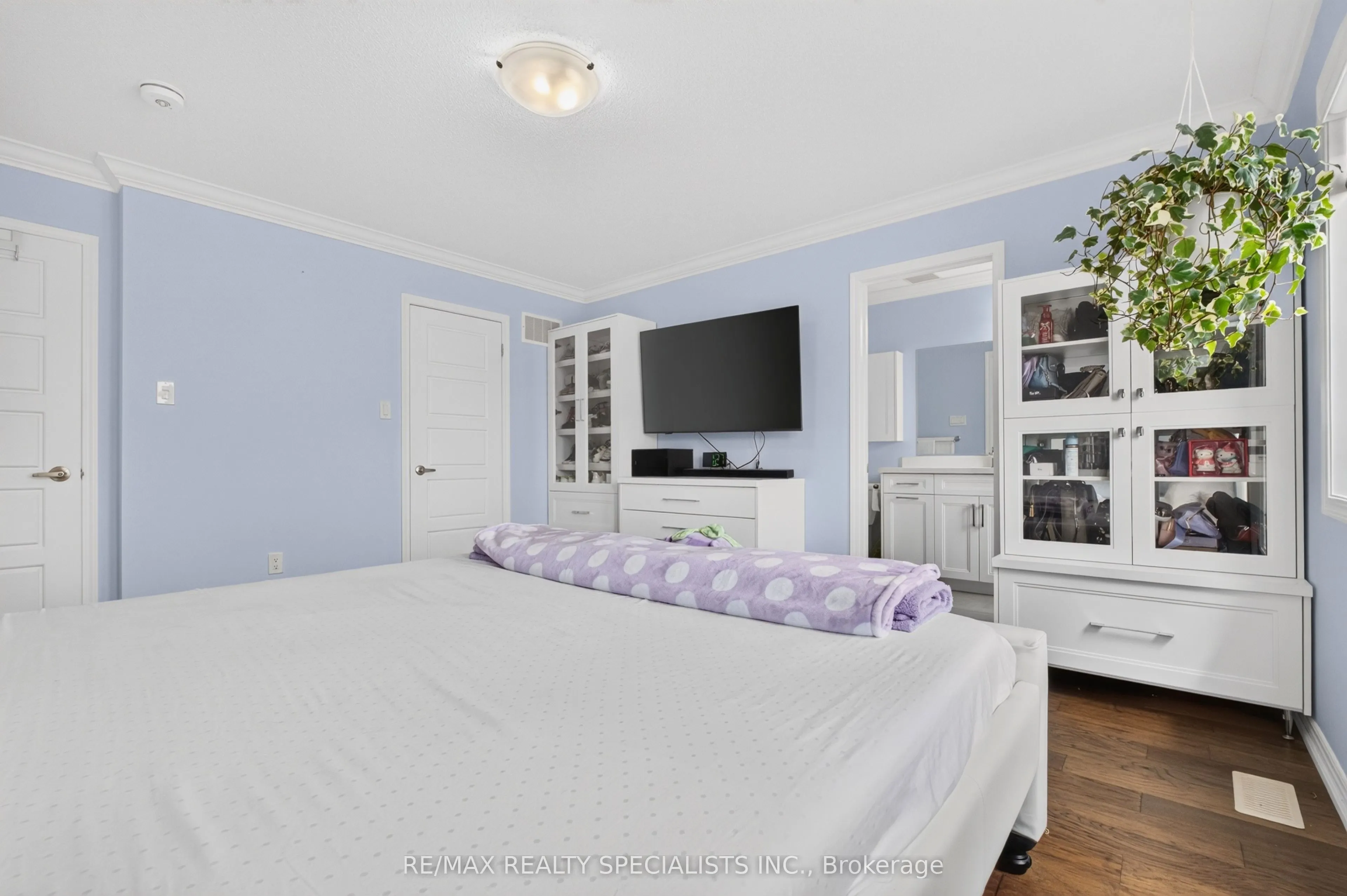 975 Whitlock Avenue #20