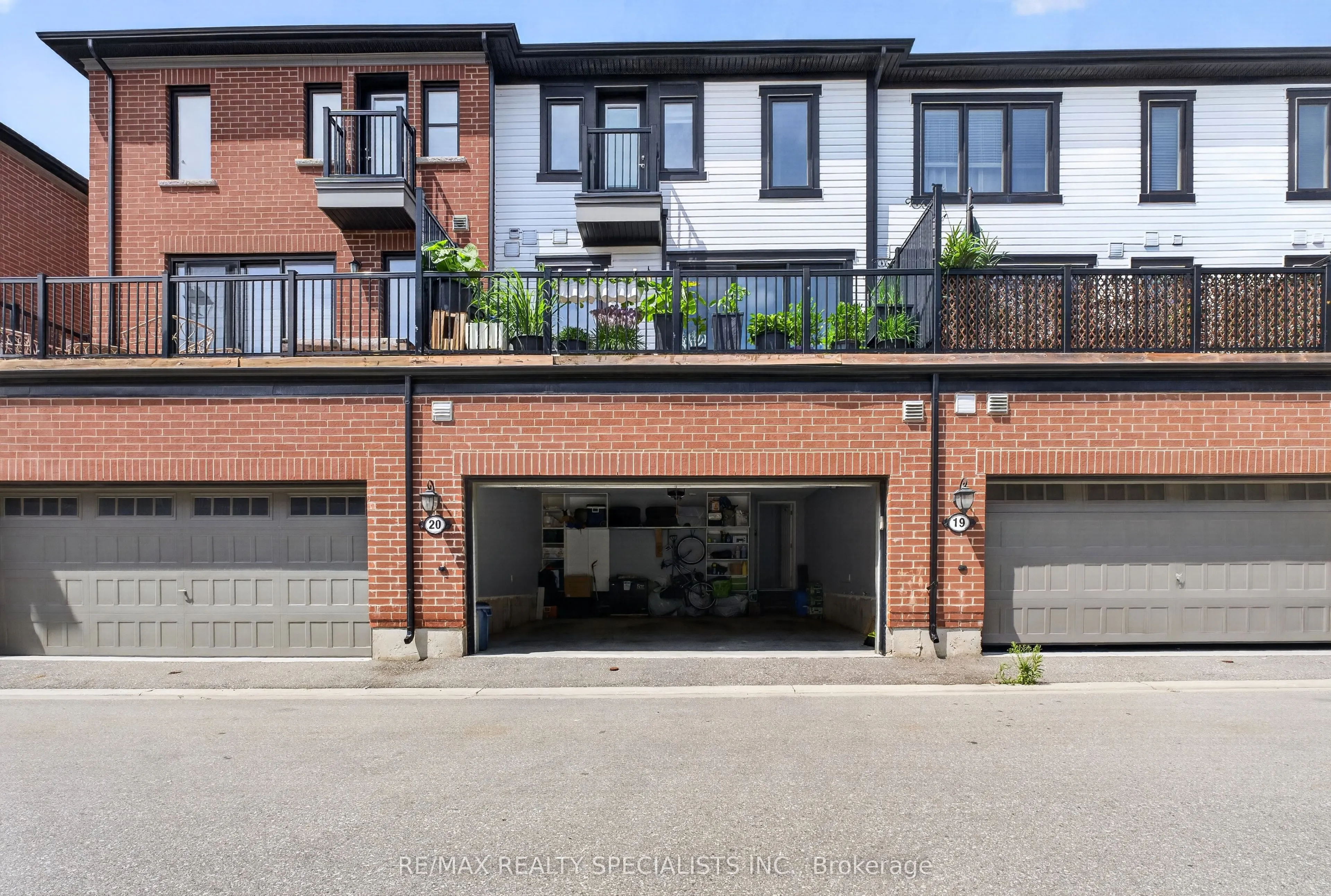 975 Whitlock Avenue #20