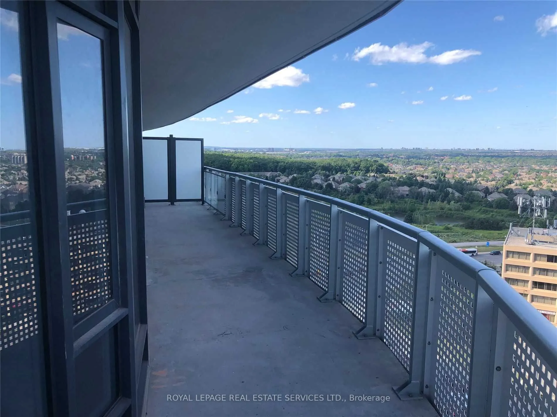 2520 Eglinton Avenue W #1417