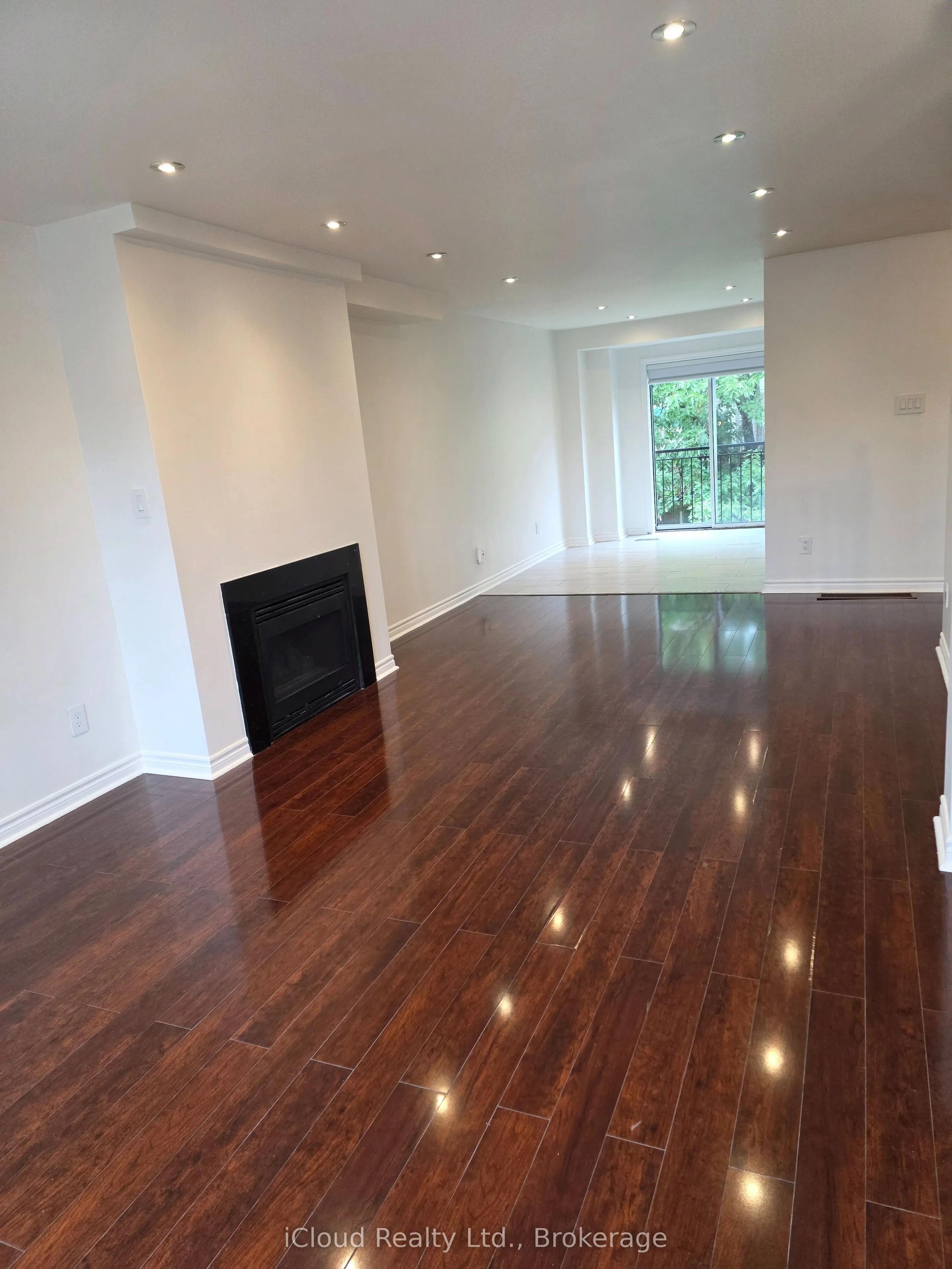 2398 Britannia Road W #68