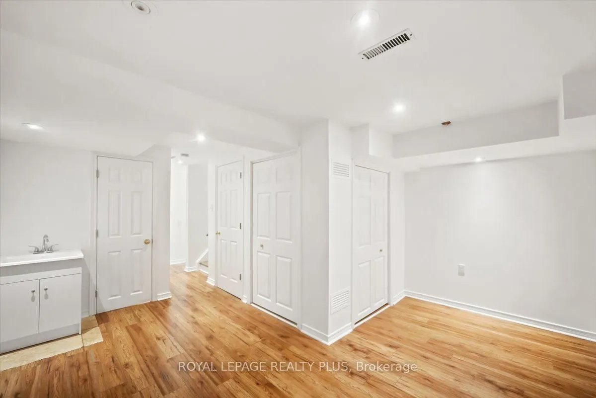45 Bristol Road E #15