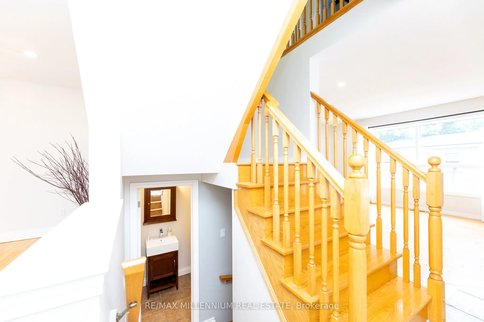 7 Graham Crescent