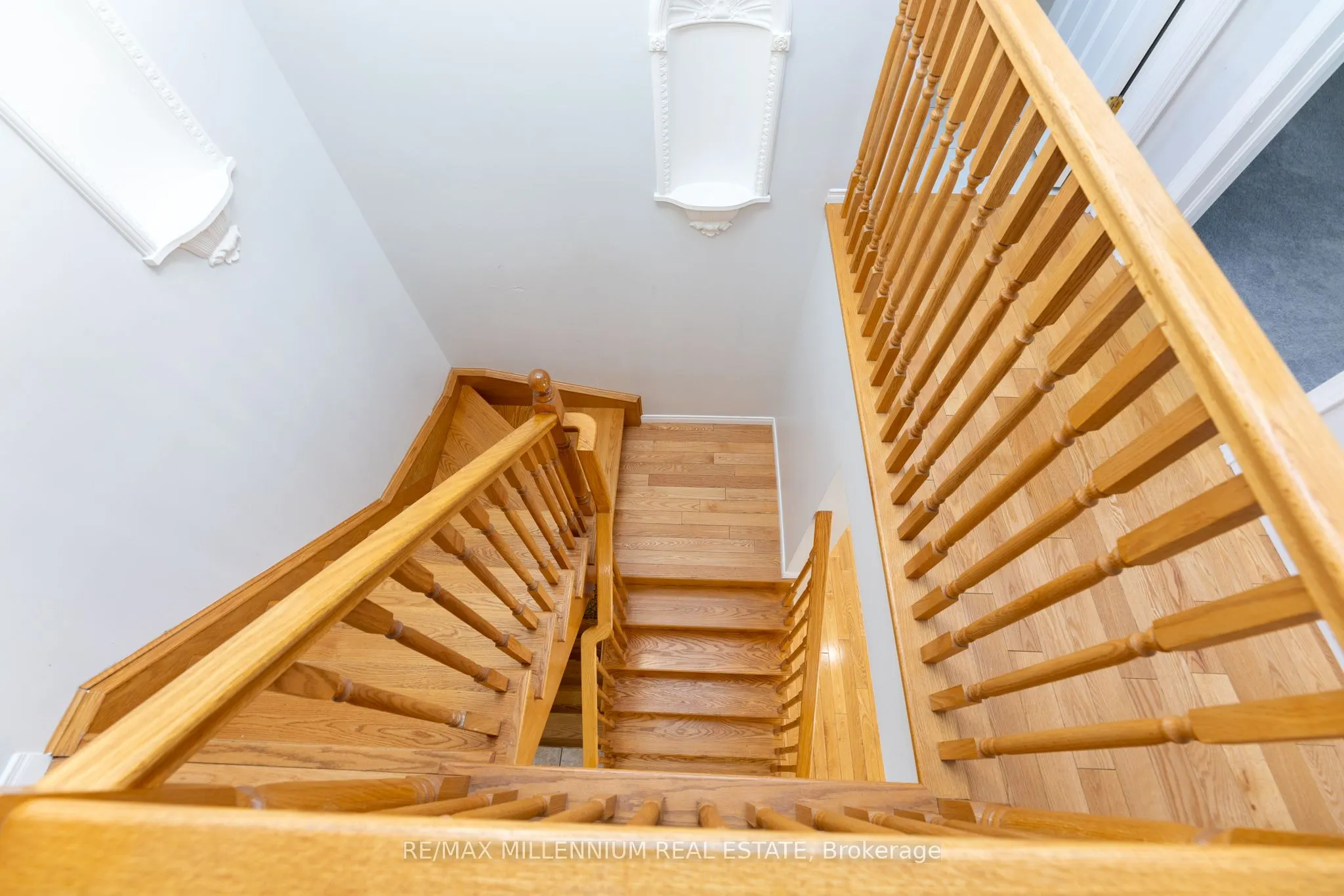 7 Graham Crescent