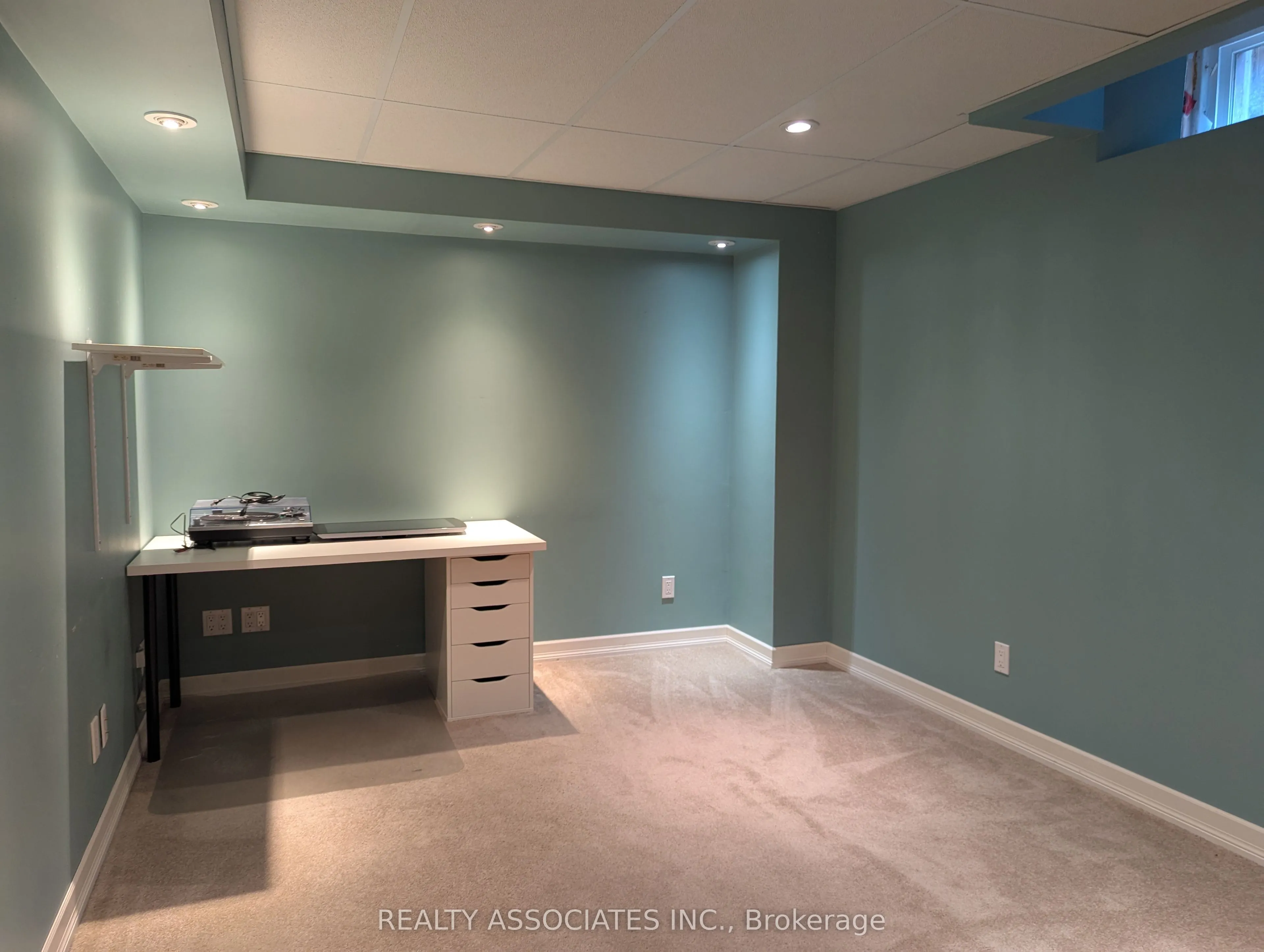 3279 Charlebrook Court