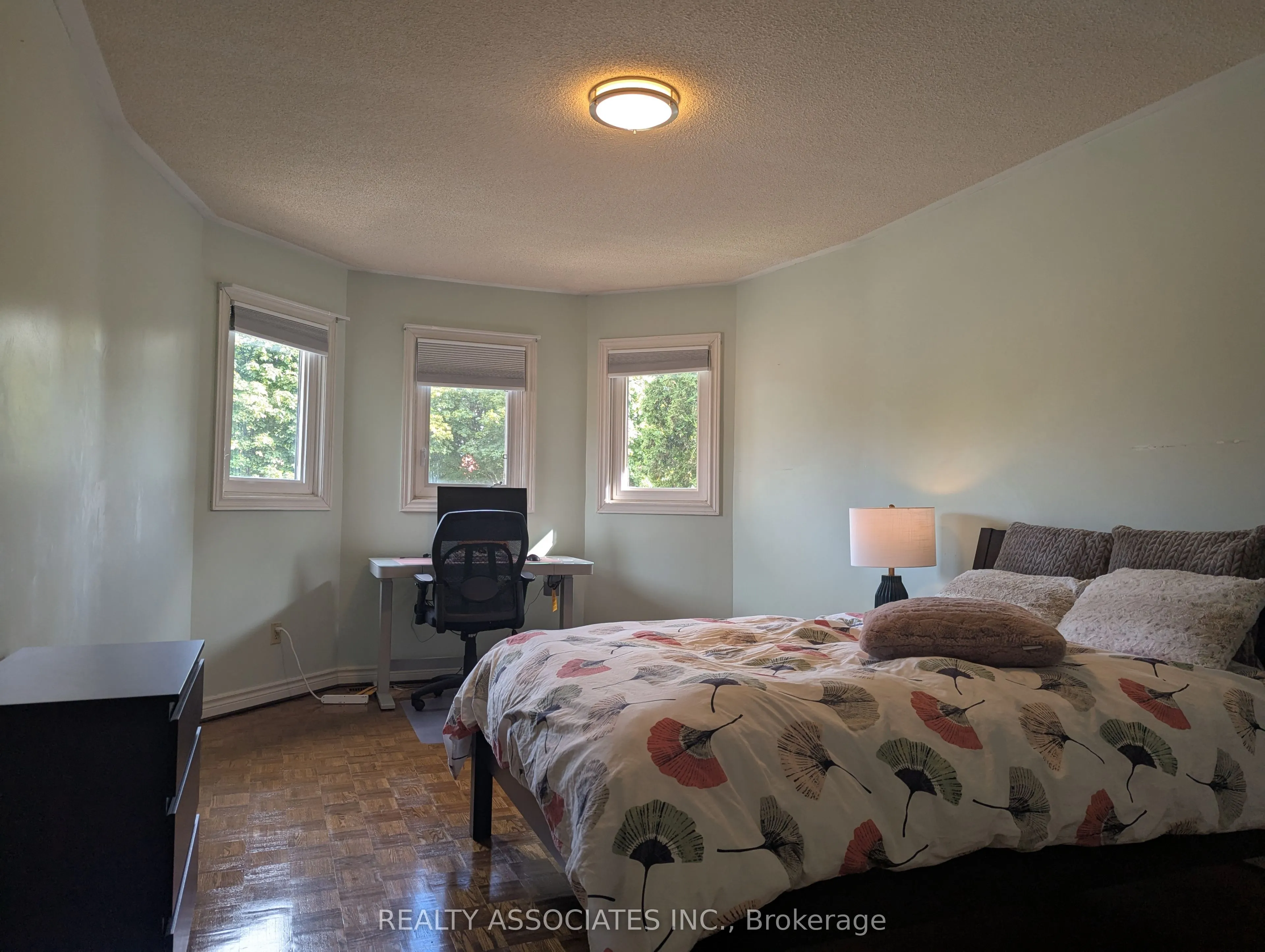 3279 Charlebrook Court