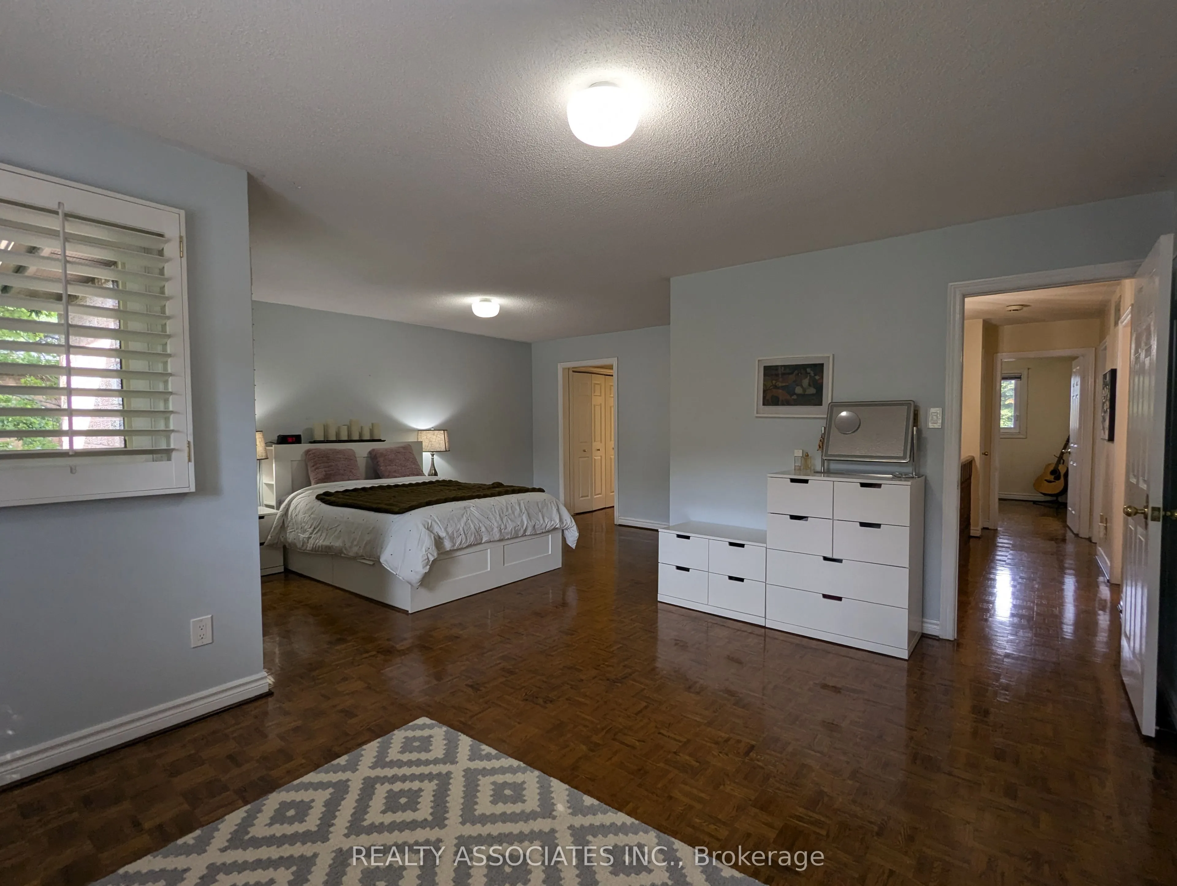 3279 Charlebrook Court