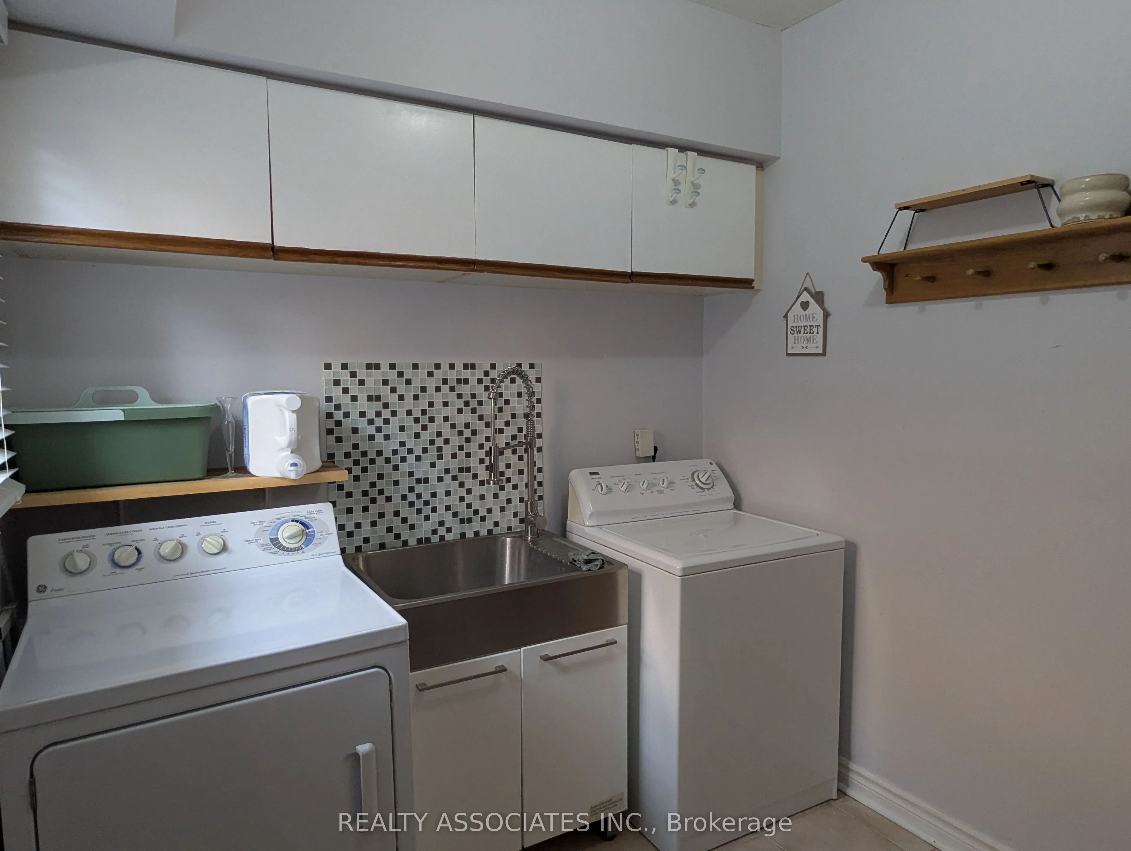 3279 Charlebrook Court