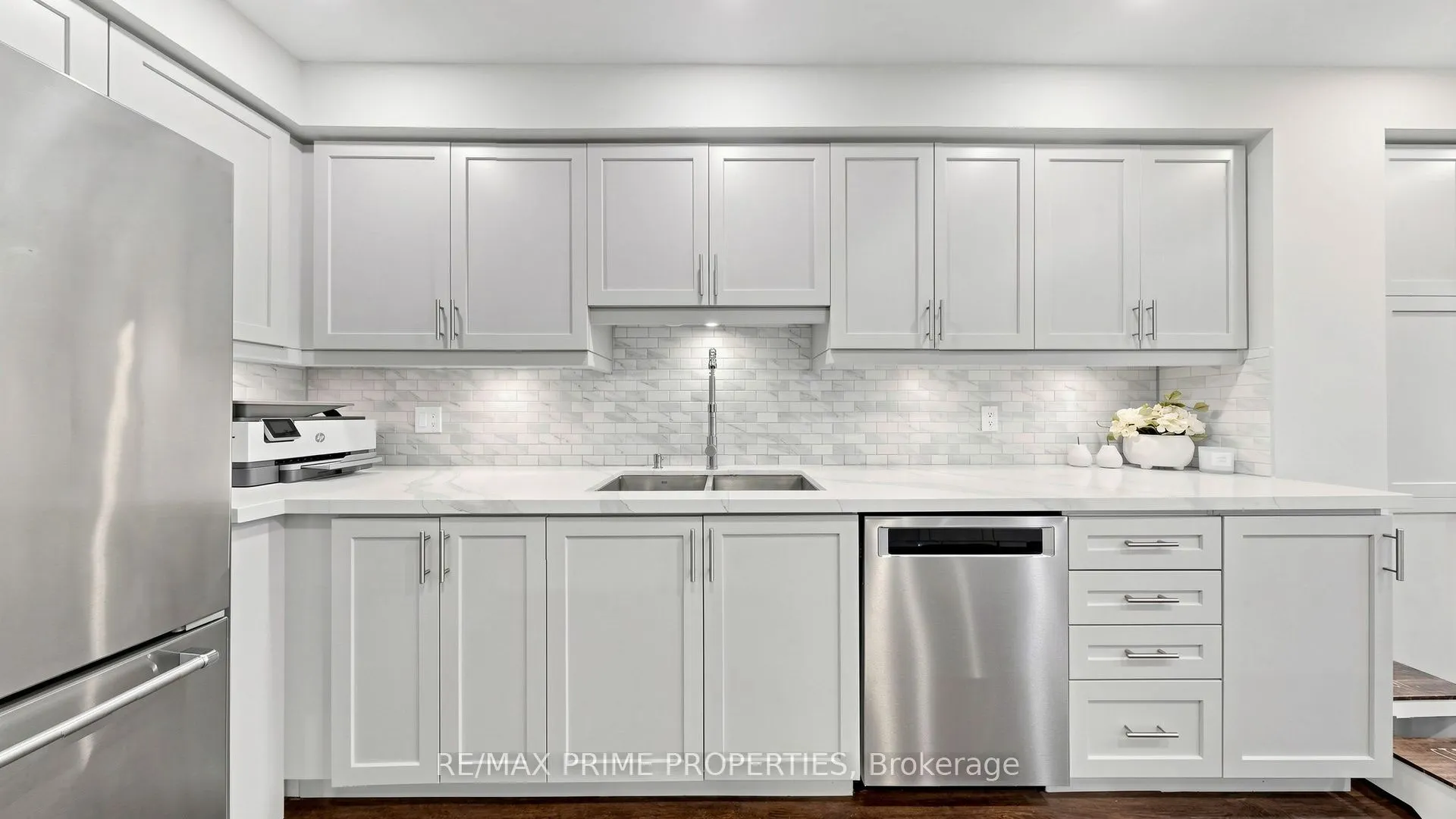 1084 Queen Street W #18B