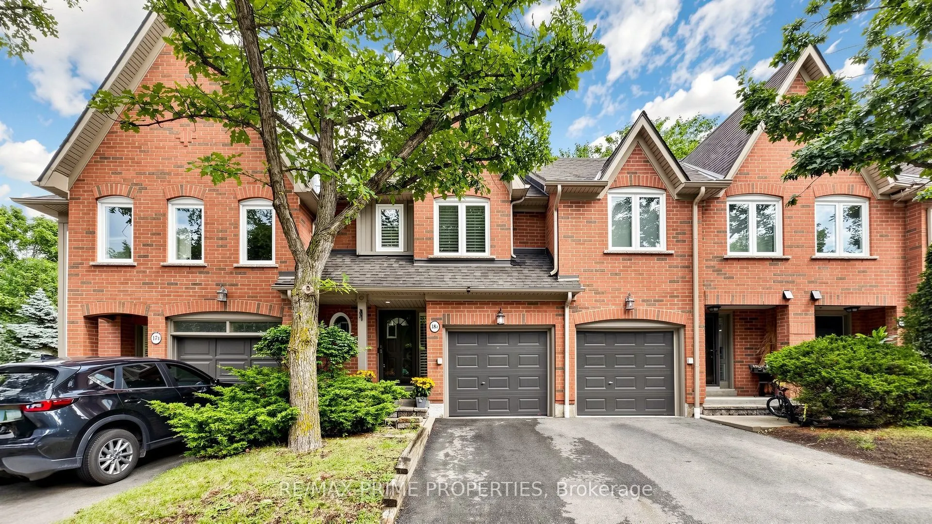1084 Queen Street W #18B