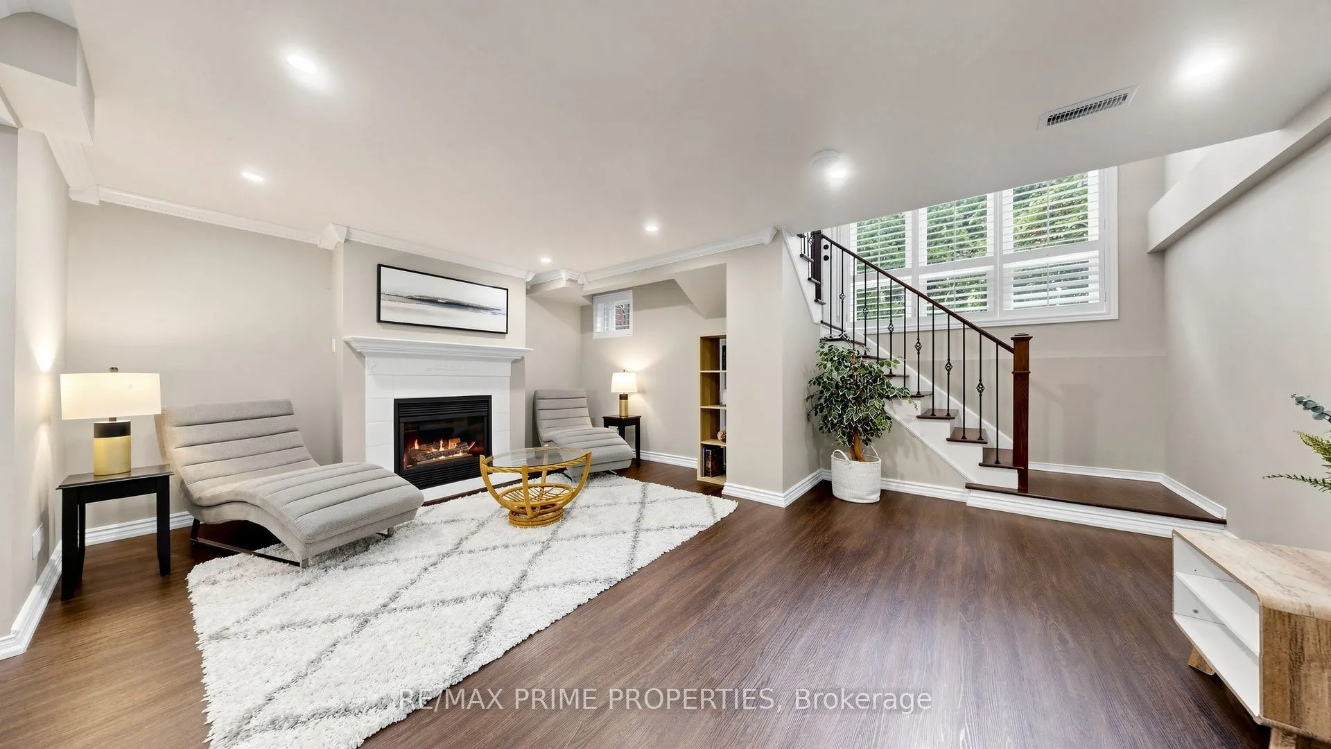 1084 Queen Street W #18B