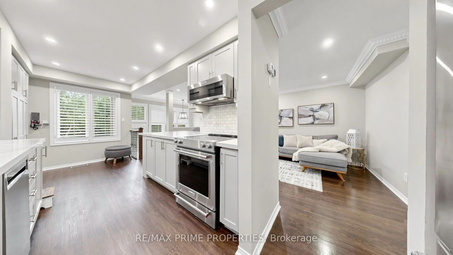 1084 Queen Street W #18B