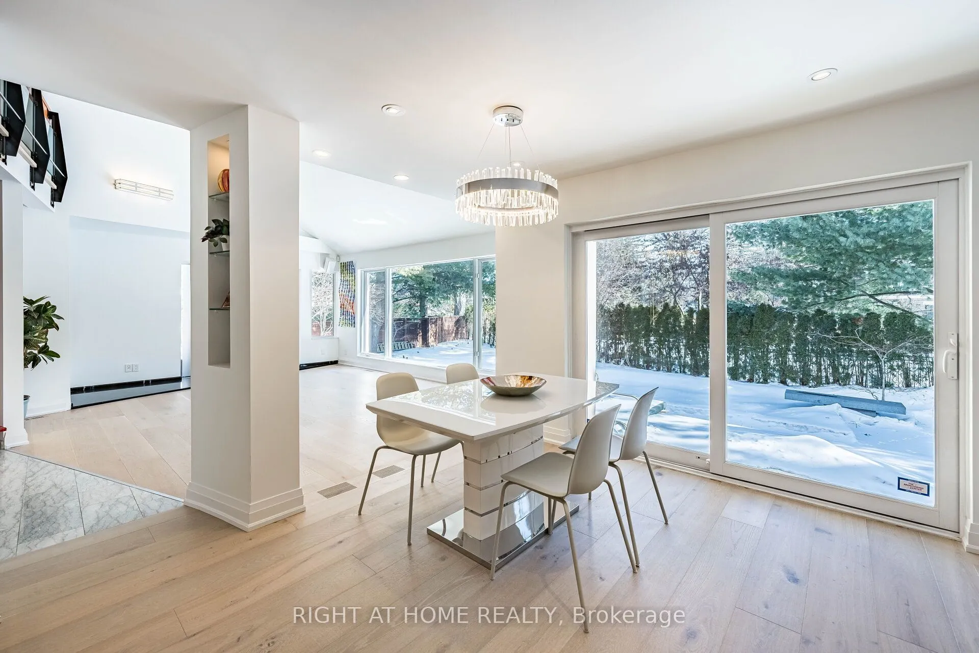 1 Friars Lane