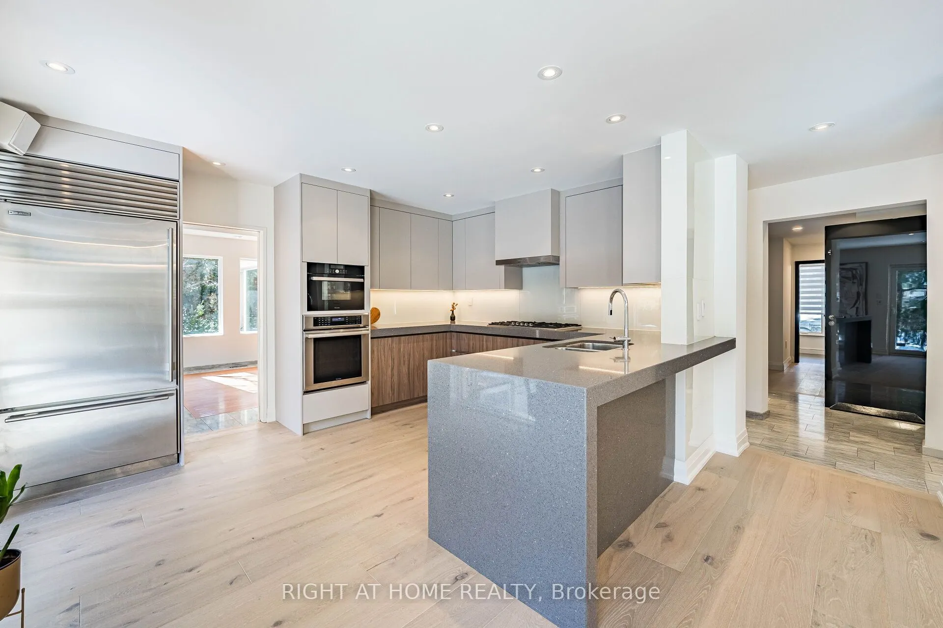 1 Friars Lane