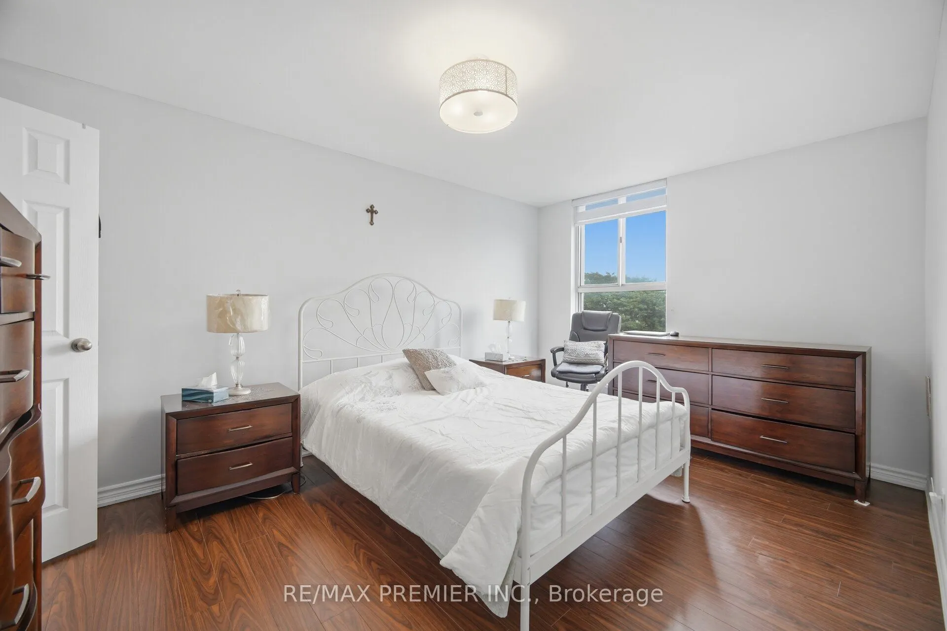 2825 Islington Avenue #406