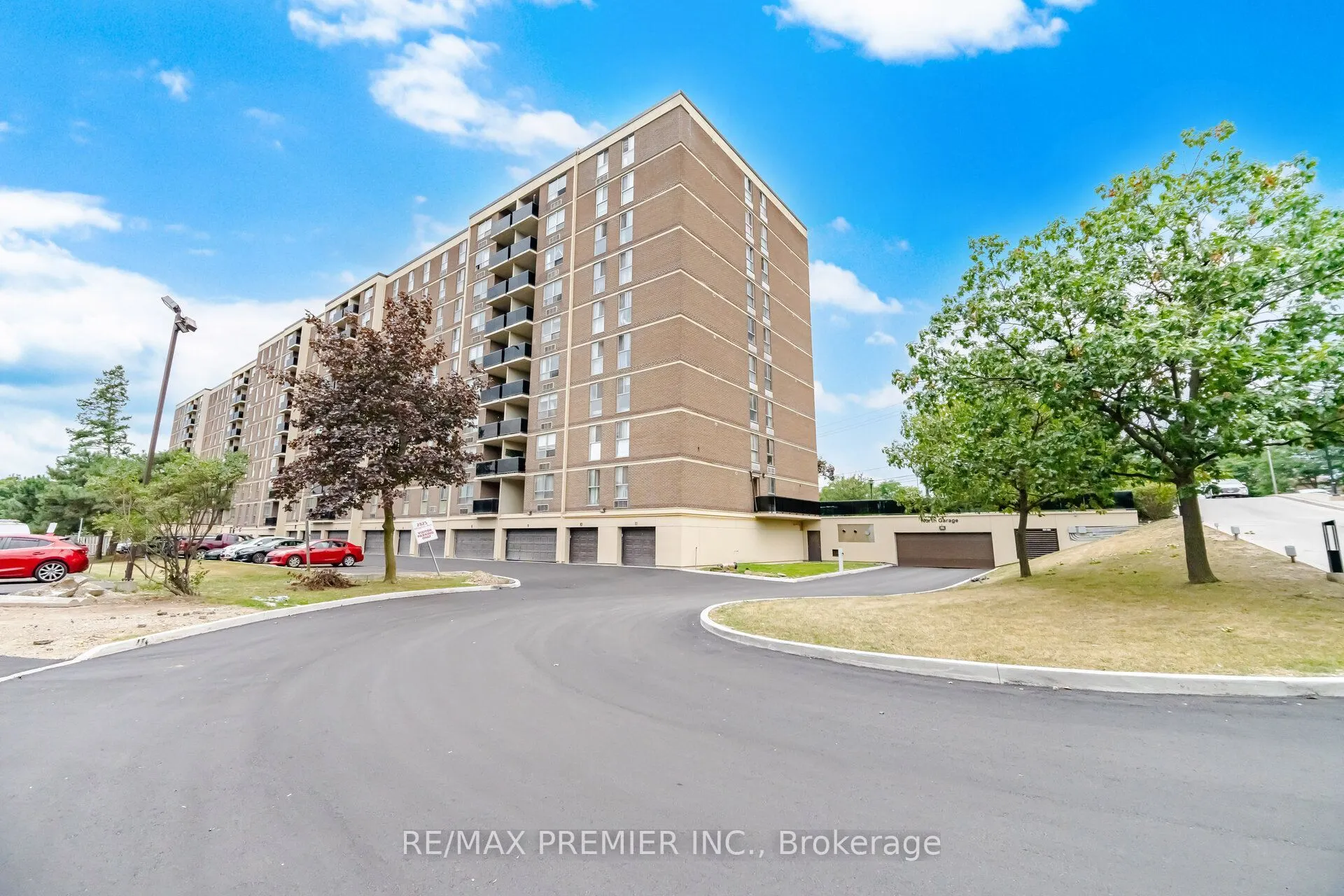 2825 Islington Avenue #406