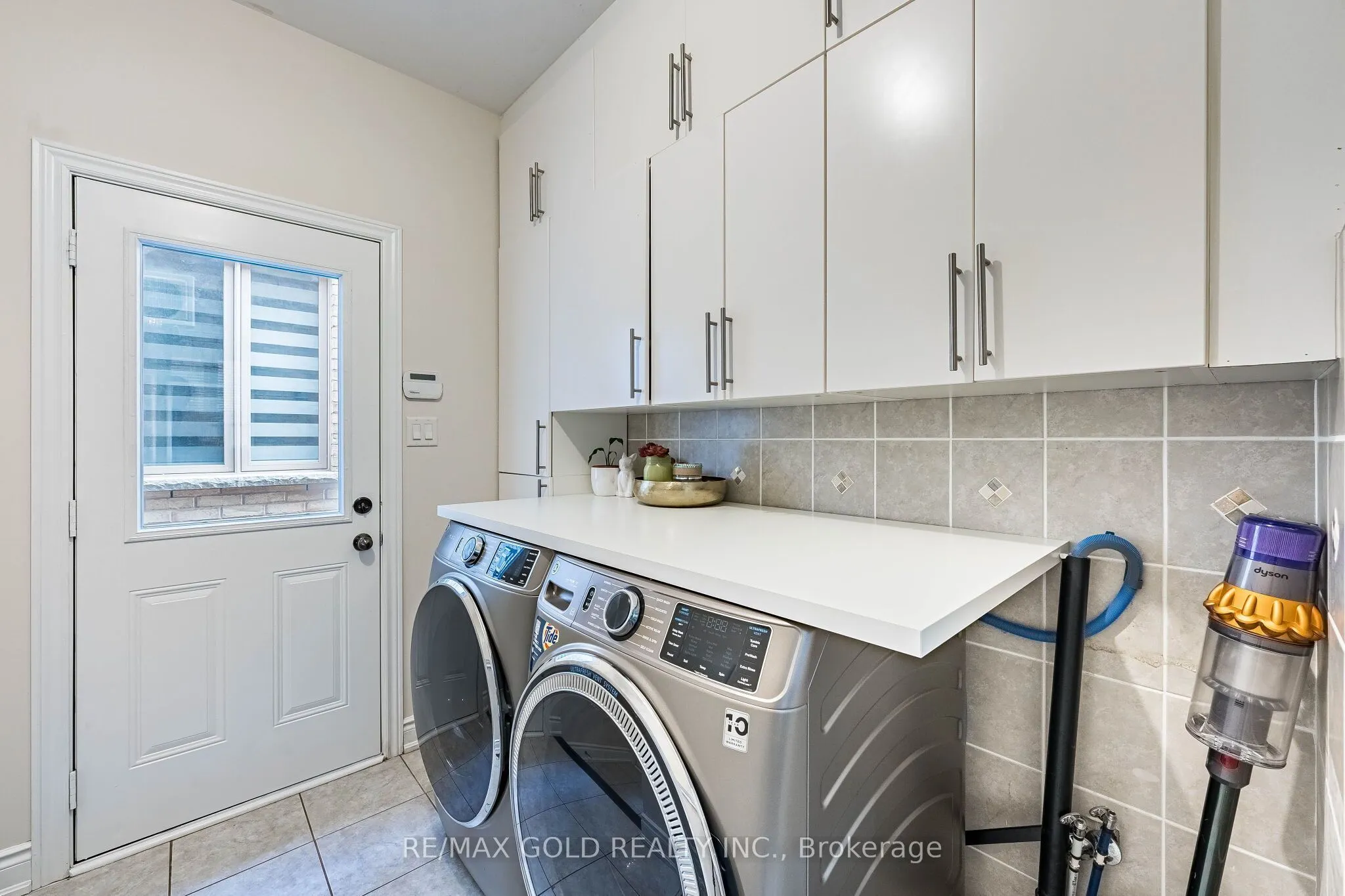 54 Orangeblossom Trail