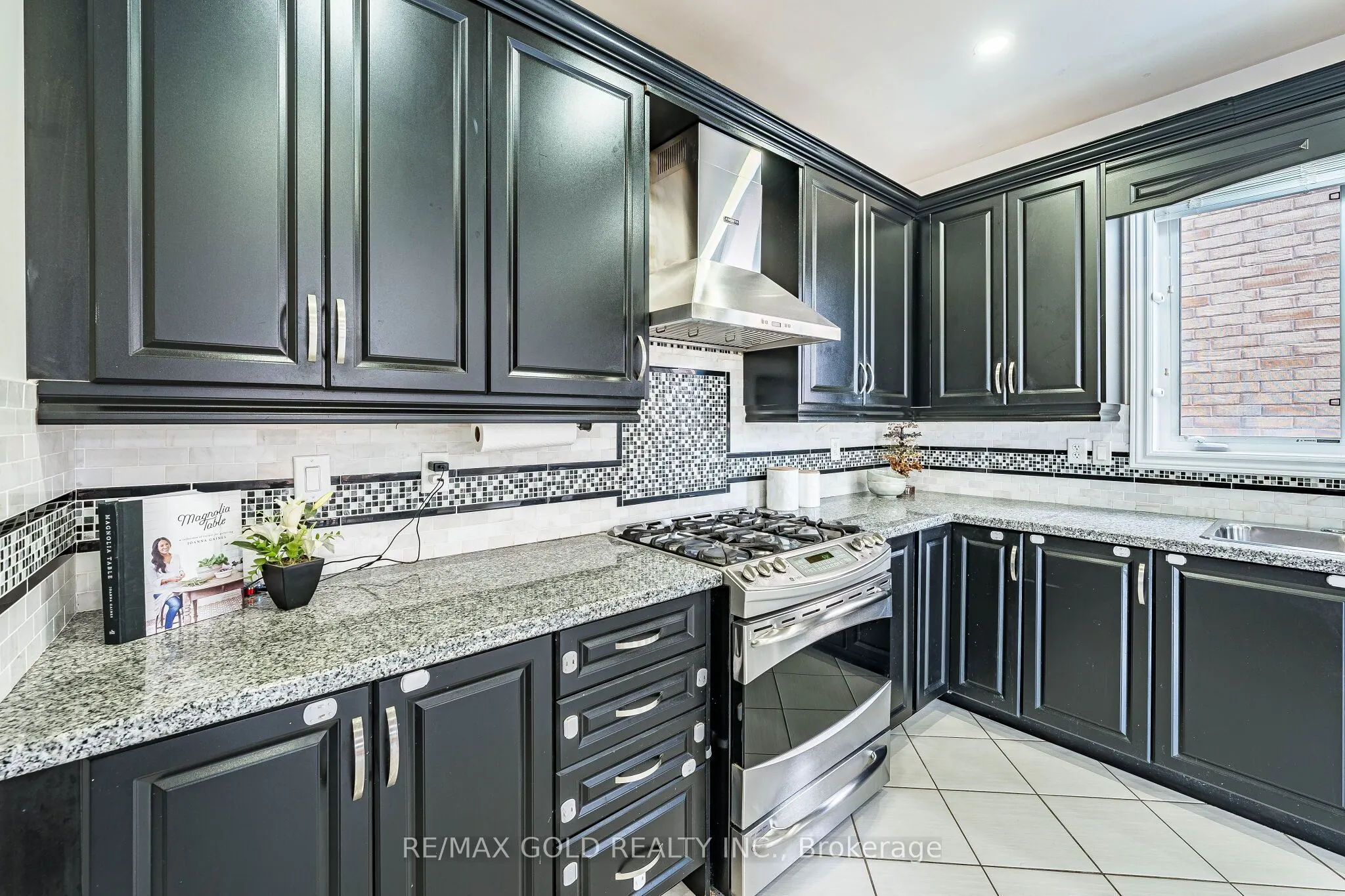 54 Orangeblossom Trail
