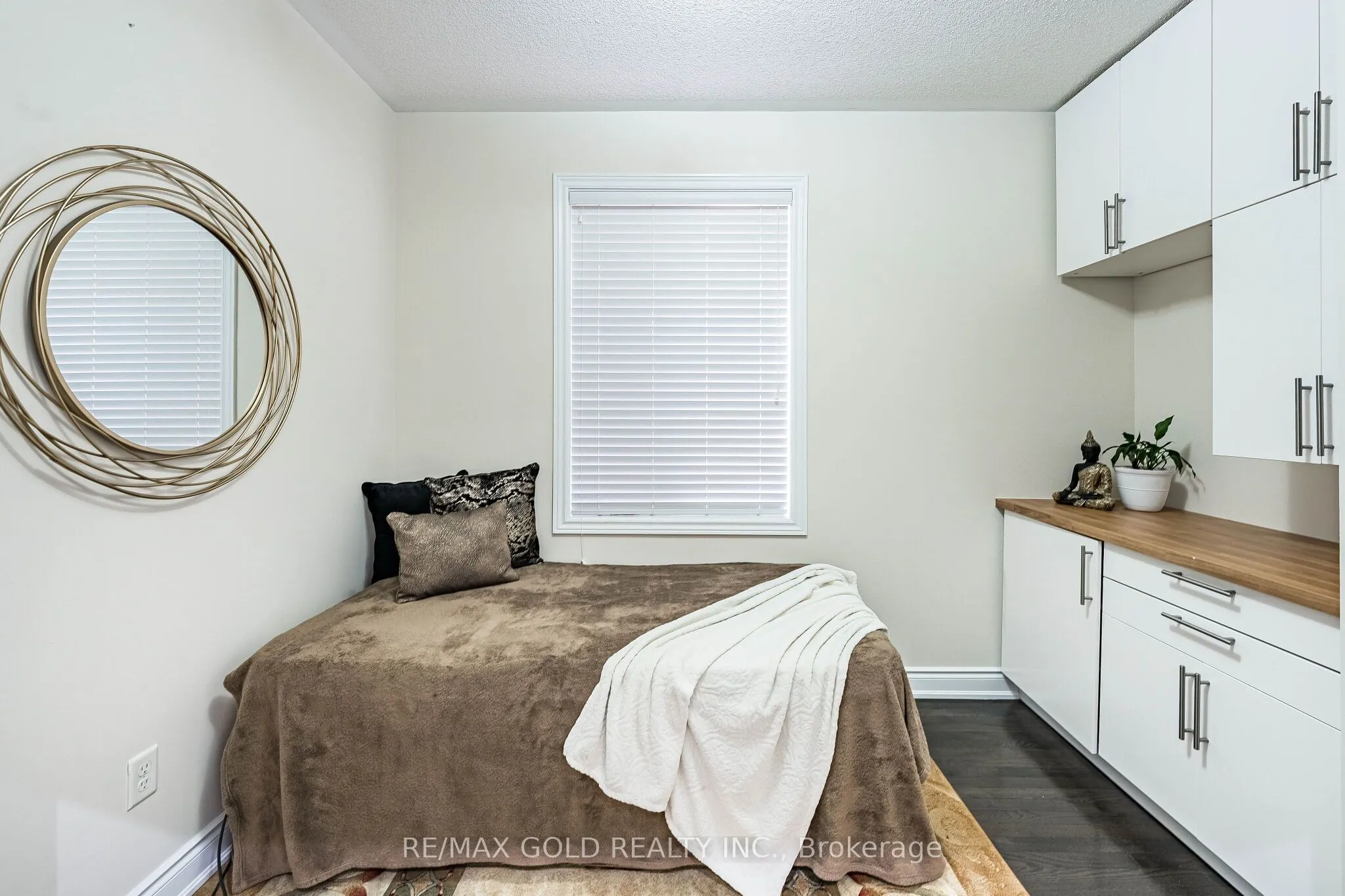 54 Orangeblossom Trail