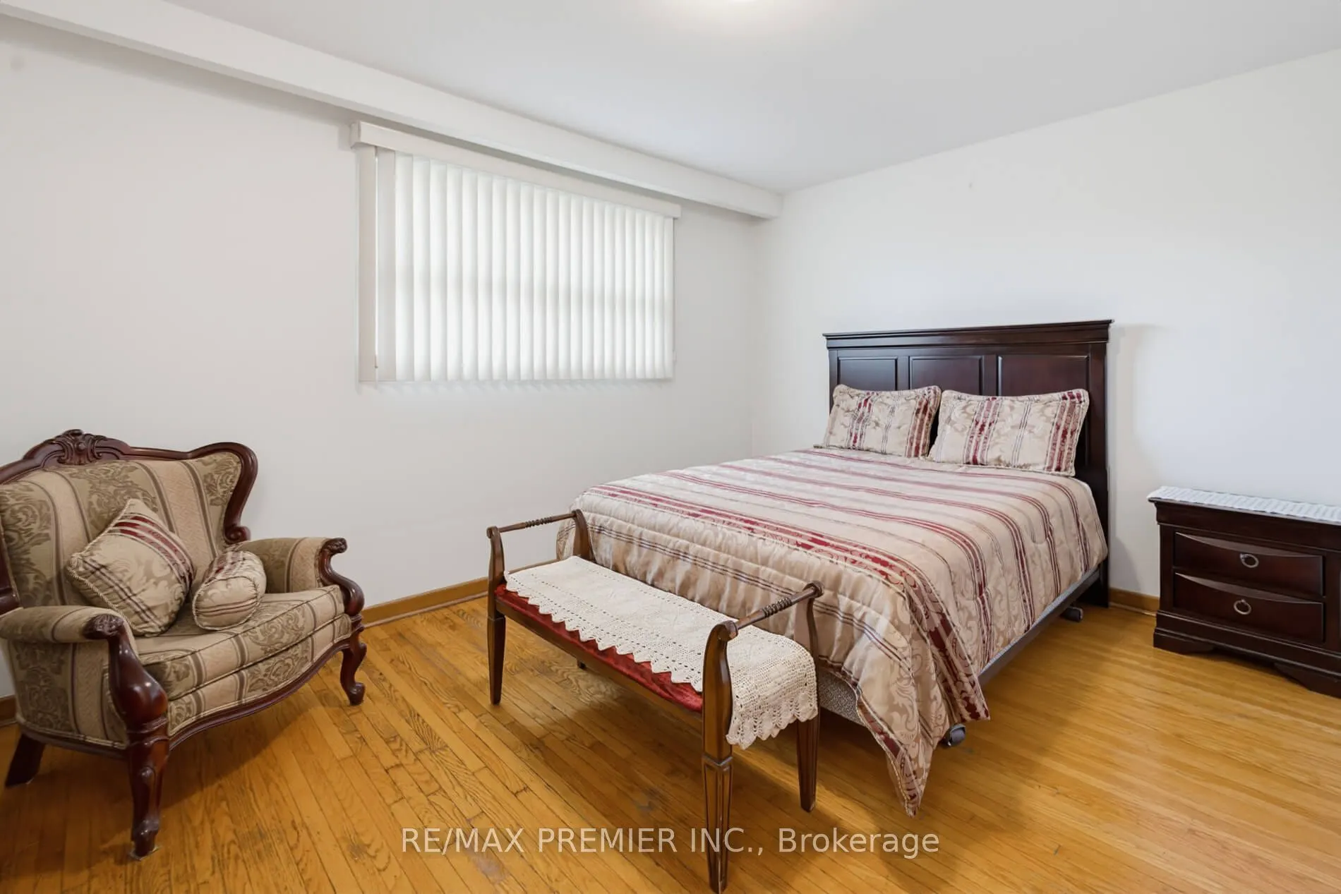 27 Whitfield Avenue