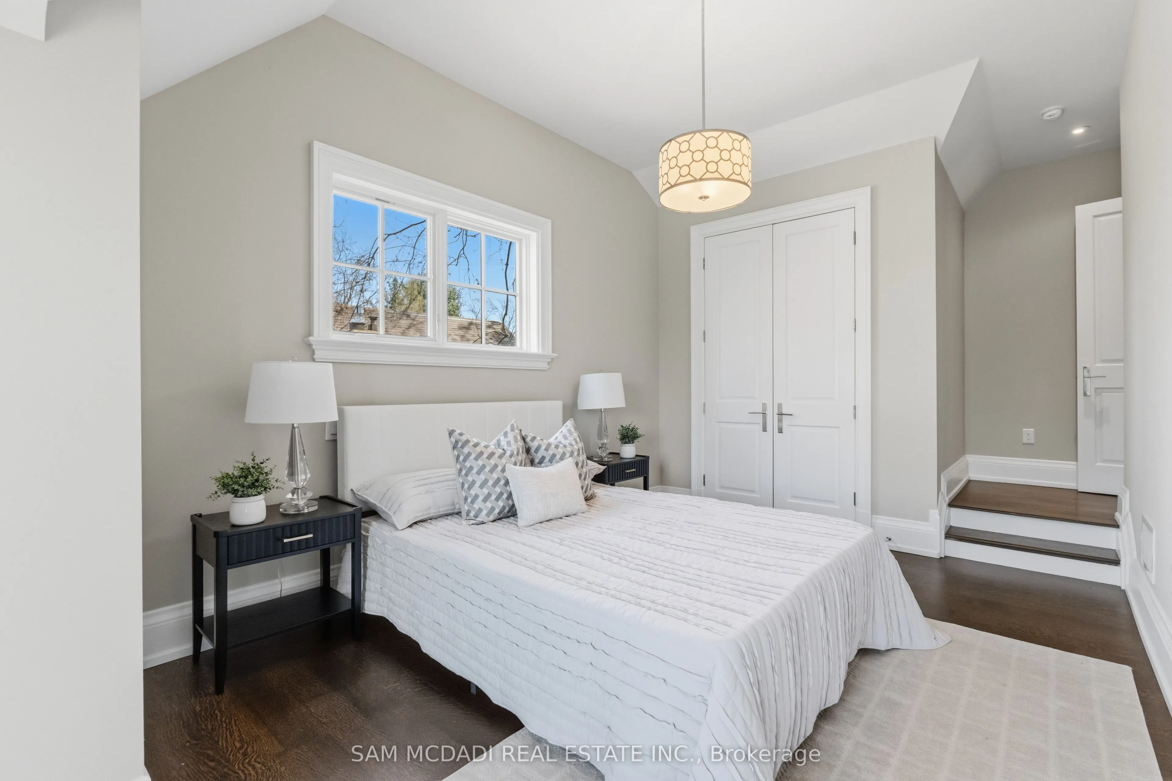 36 Veronica Drive