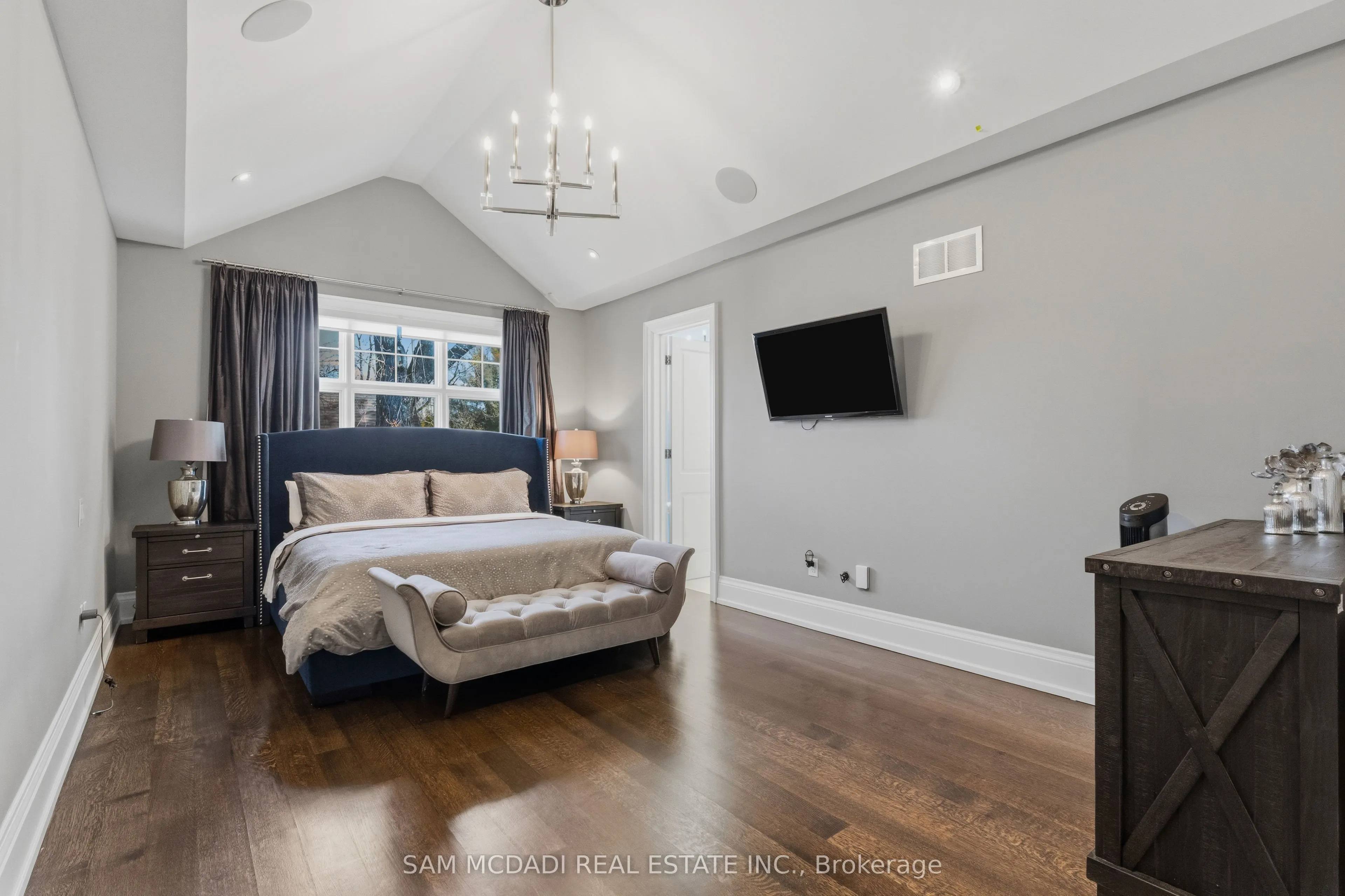36 Veronica Drive
