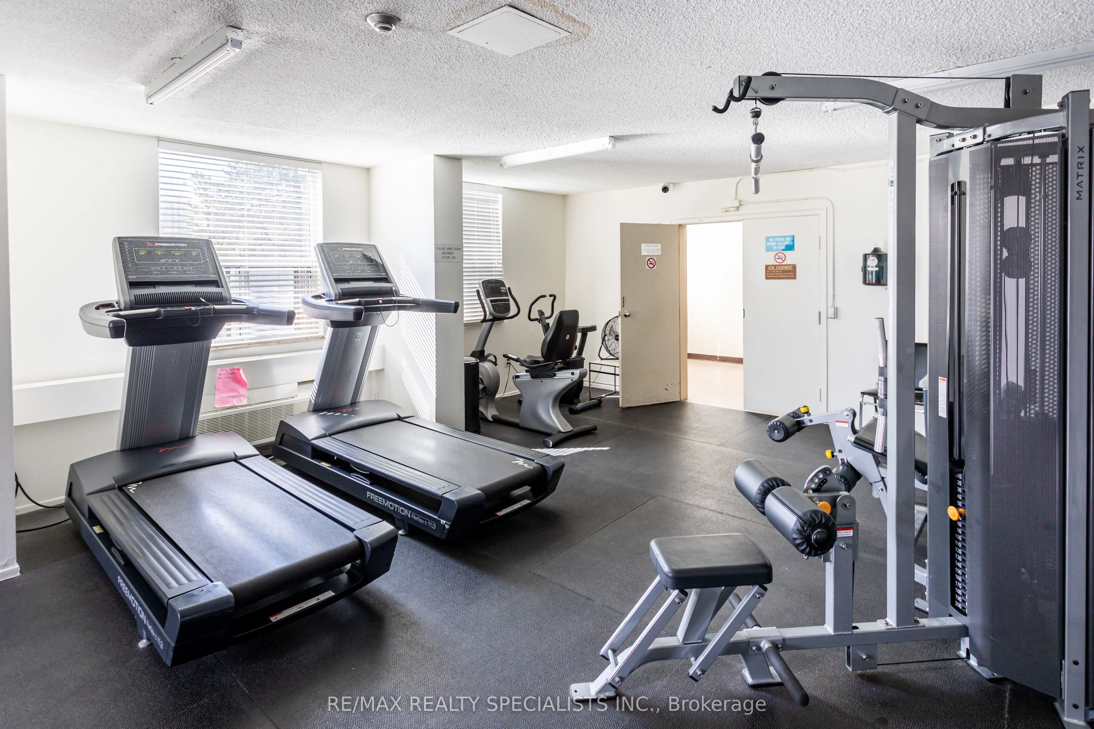 966 Inverhouse Drive #410