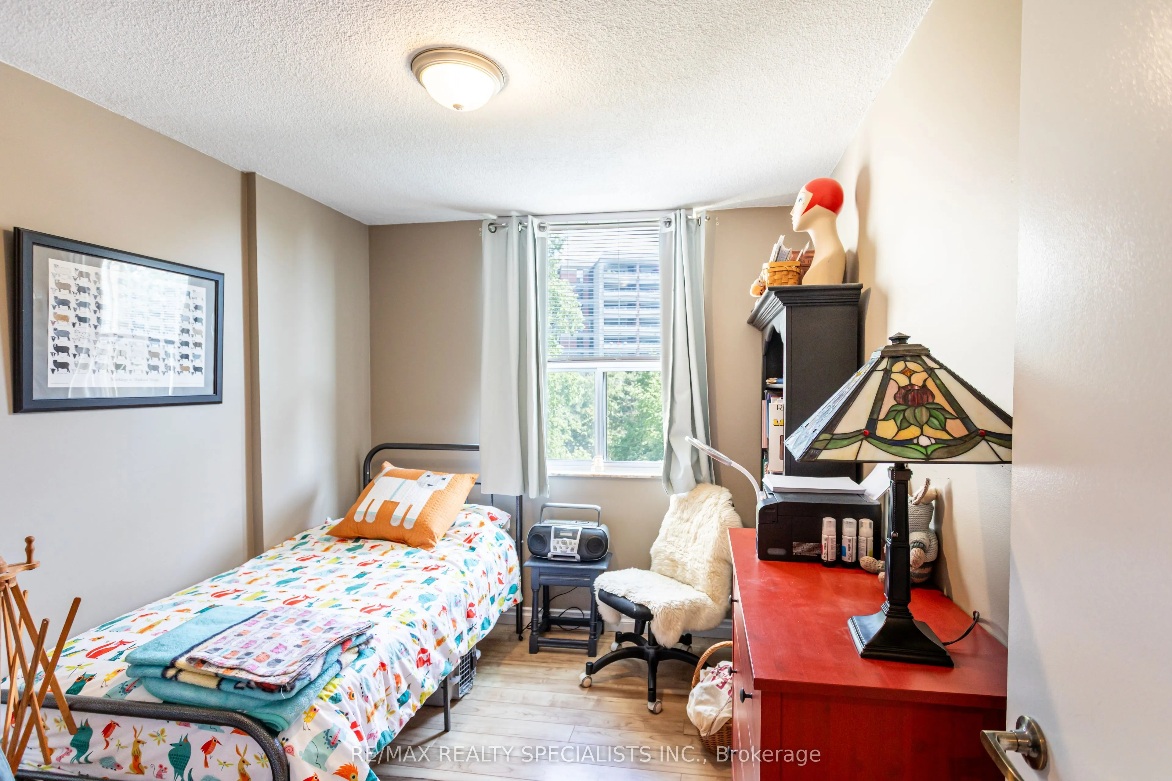 966 Inverhouse Drive #410