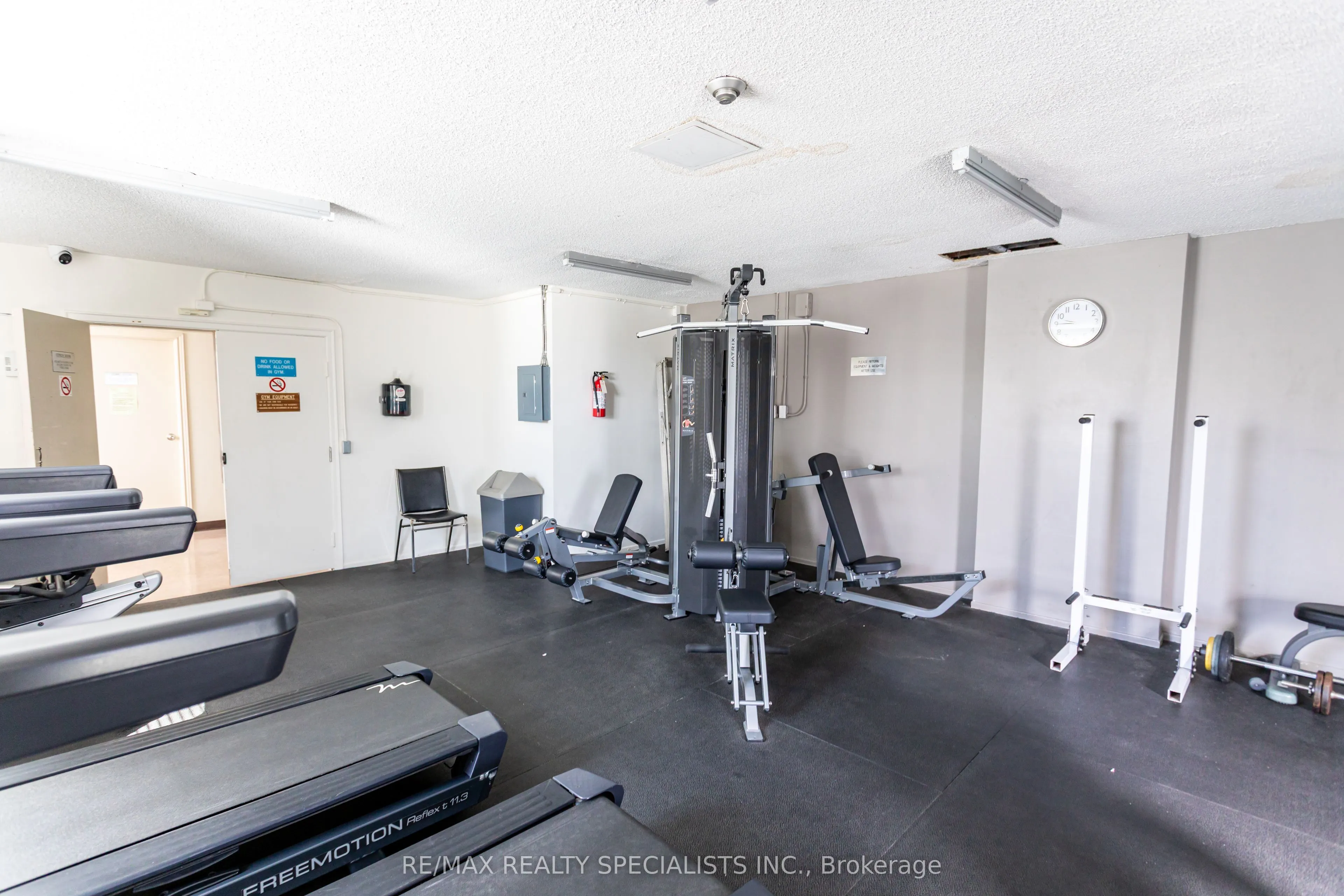 966 Inverhouse Drive #410