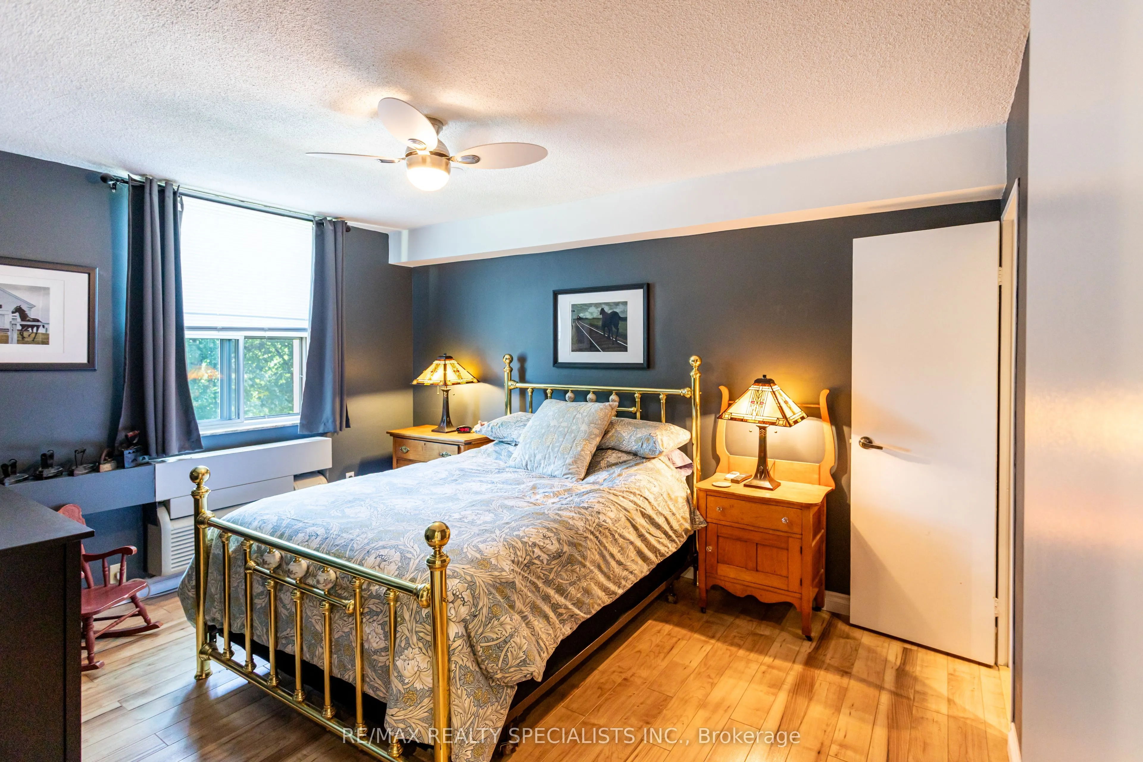 966 Inverhouse Drive #410