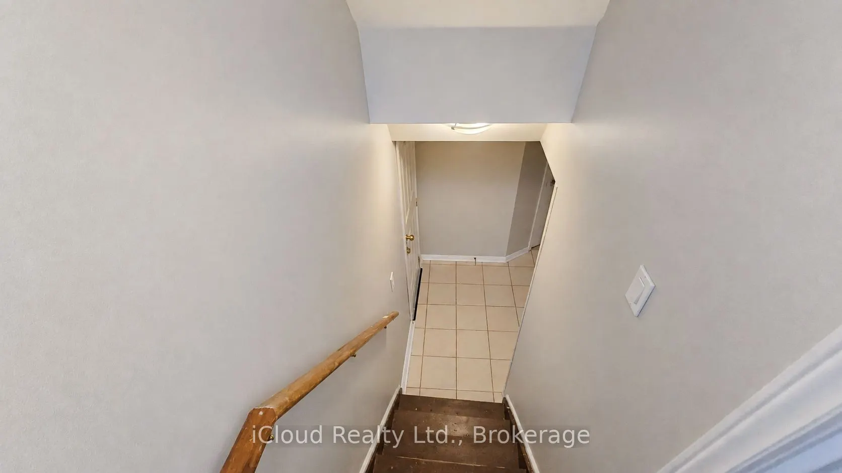 39 Manett Crescent