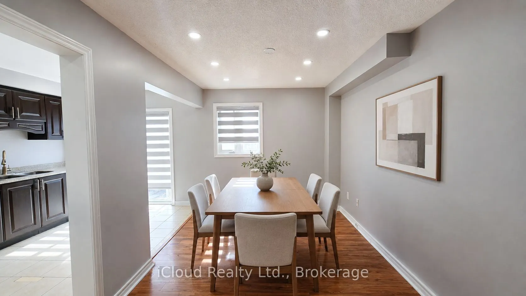 39 Manett Crescent
