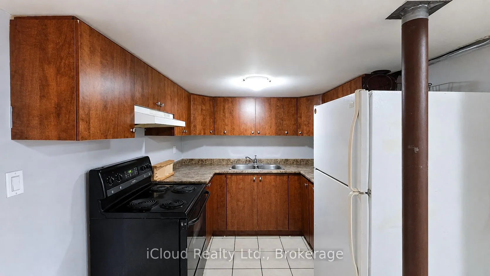 39 Manett Crescent